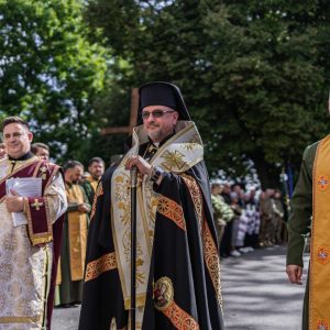 Військові, ветерани, капелани та родини Героїв зібралися у Зарваниці на Всеукраїнську прощу надії