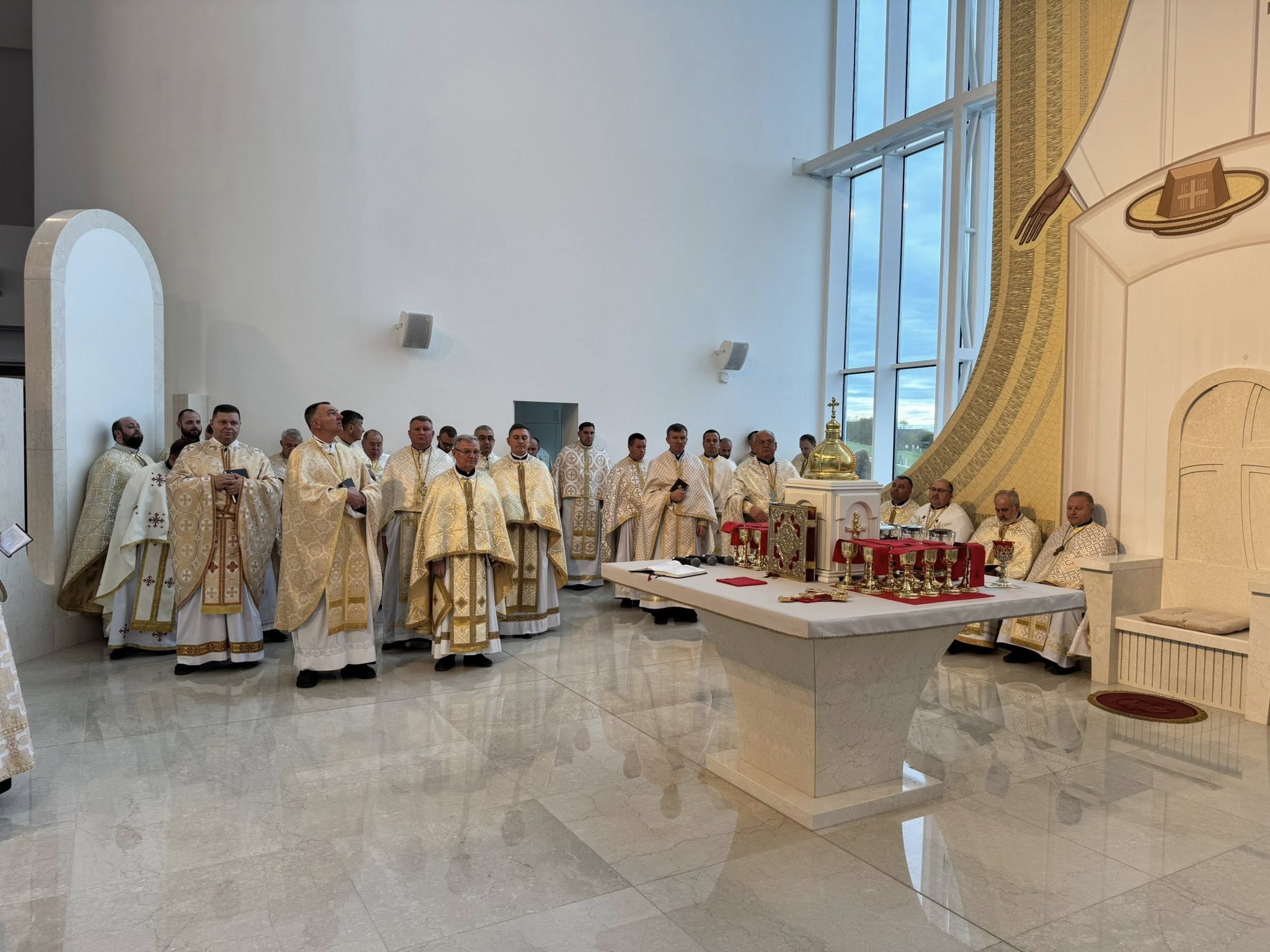 Тисячі матерів у молитві з Львівської Архієпархії здійснили прощу до Старуні Тисячі матерів у молитві з Львівської Архієпархії здійснили прощу до Старуні