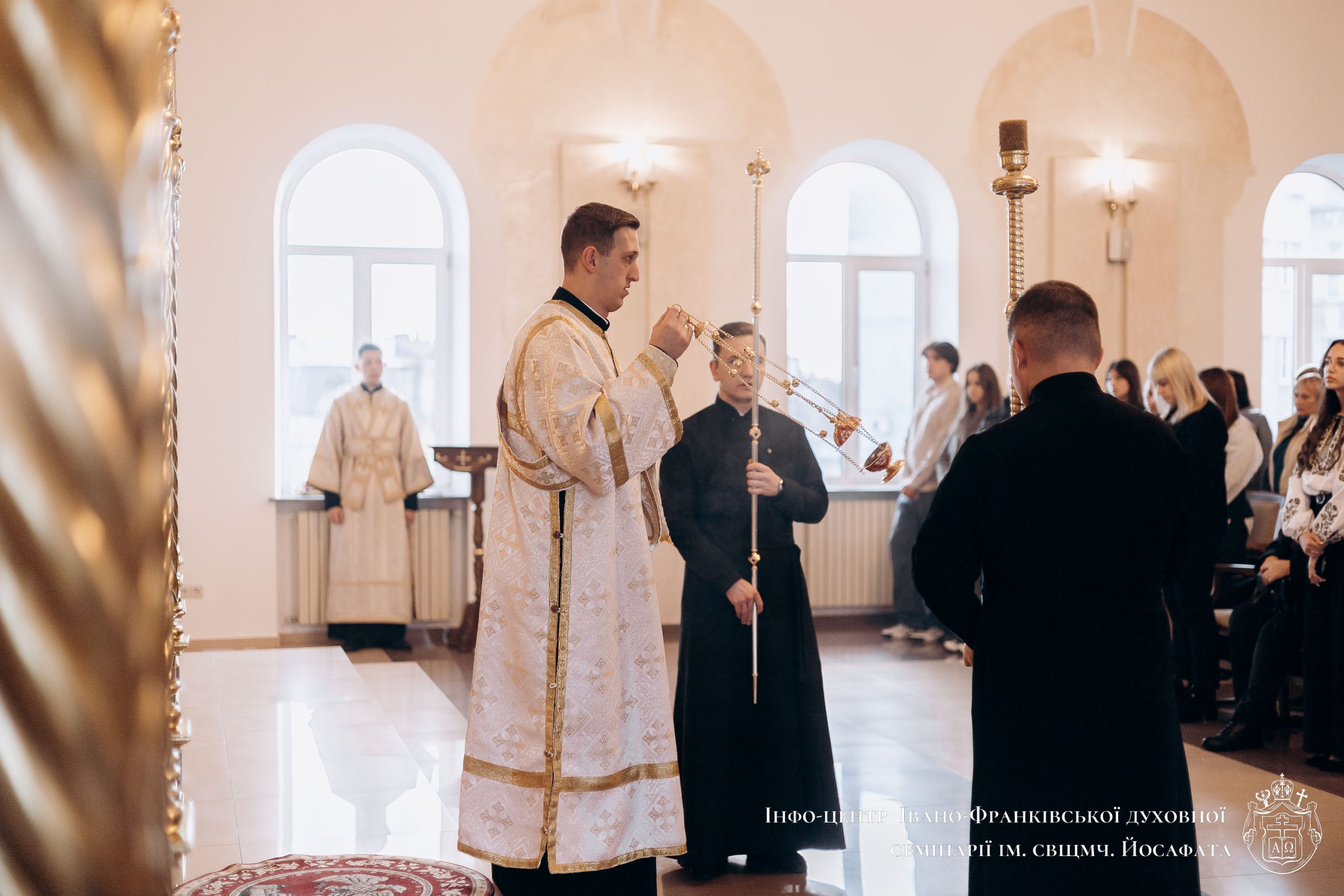 «У кожній людині маєте бачити Христа», — Владика Микола до шістьох нововисвячених дияконів «У кожній людині маєте бачити Христа», — Владика Микола до шістьох нововисвячених дияконів