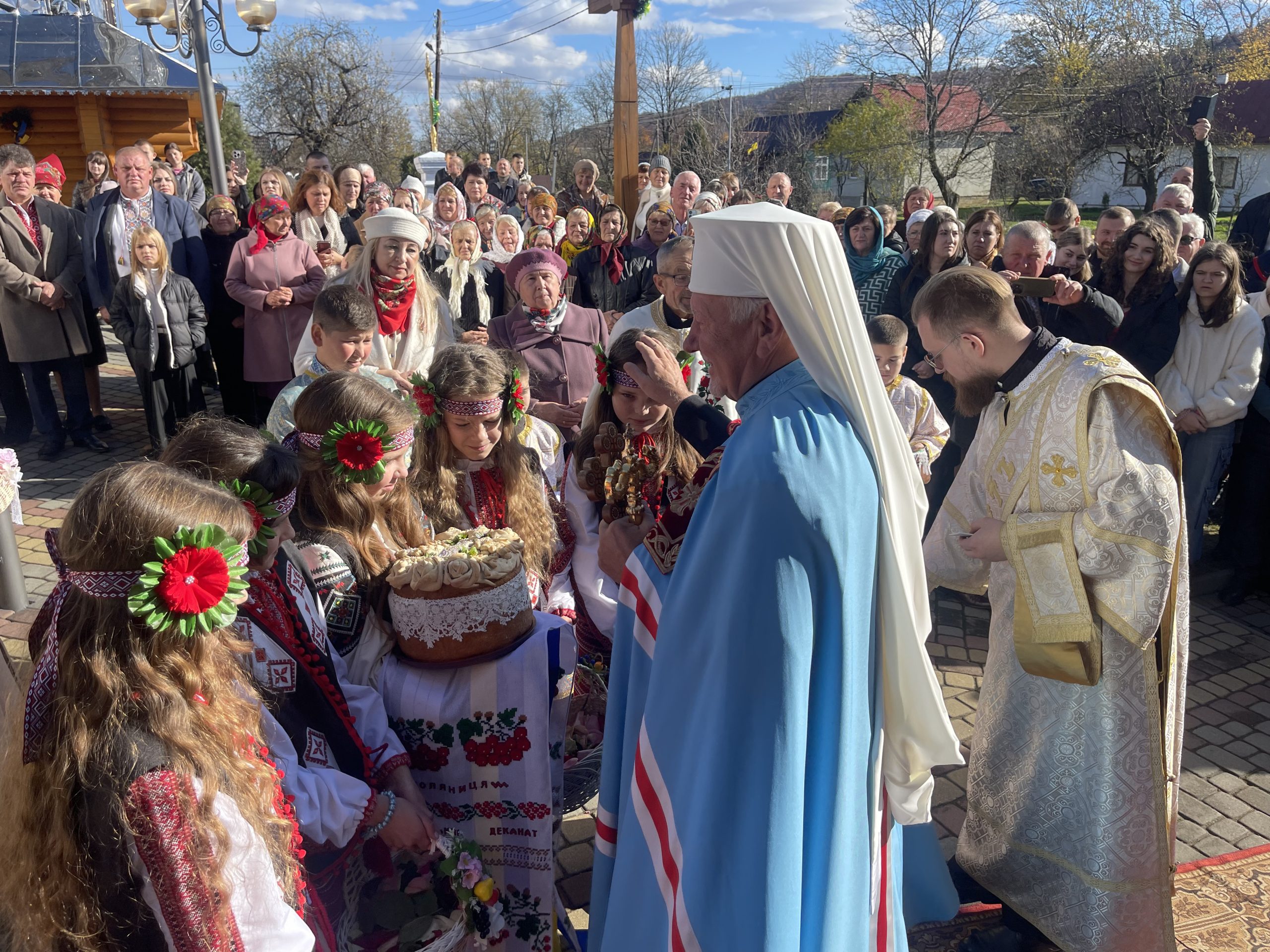 Митрополит Володимир очолив святкування 175-річчя храму у селі Поляниця Митрополит Володимир очолив святкування 175-річчя храму у селі Поляниця