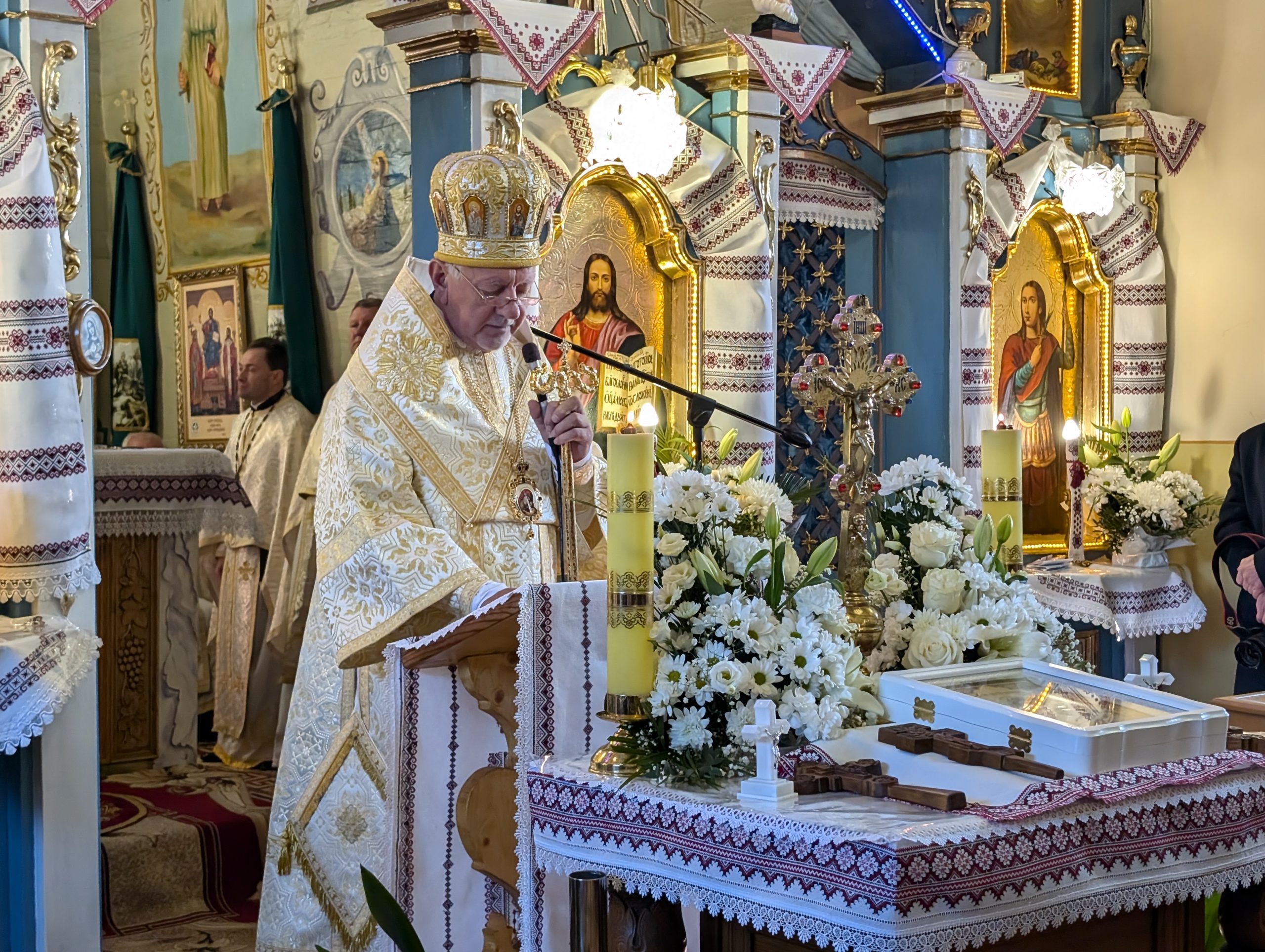 Митрополит Володимир очолив святкування 175-річчя храму у селі Поляниця Митрополит Володимир очолив святкування 175-річчя храму у селі Поляниця