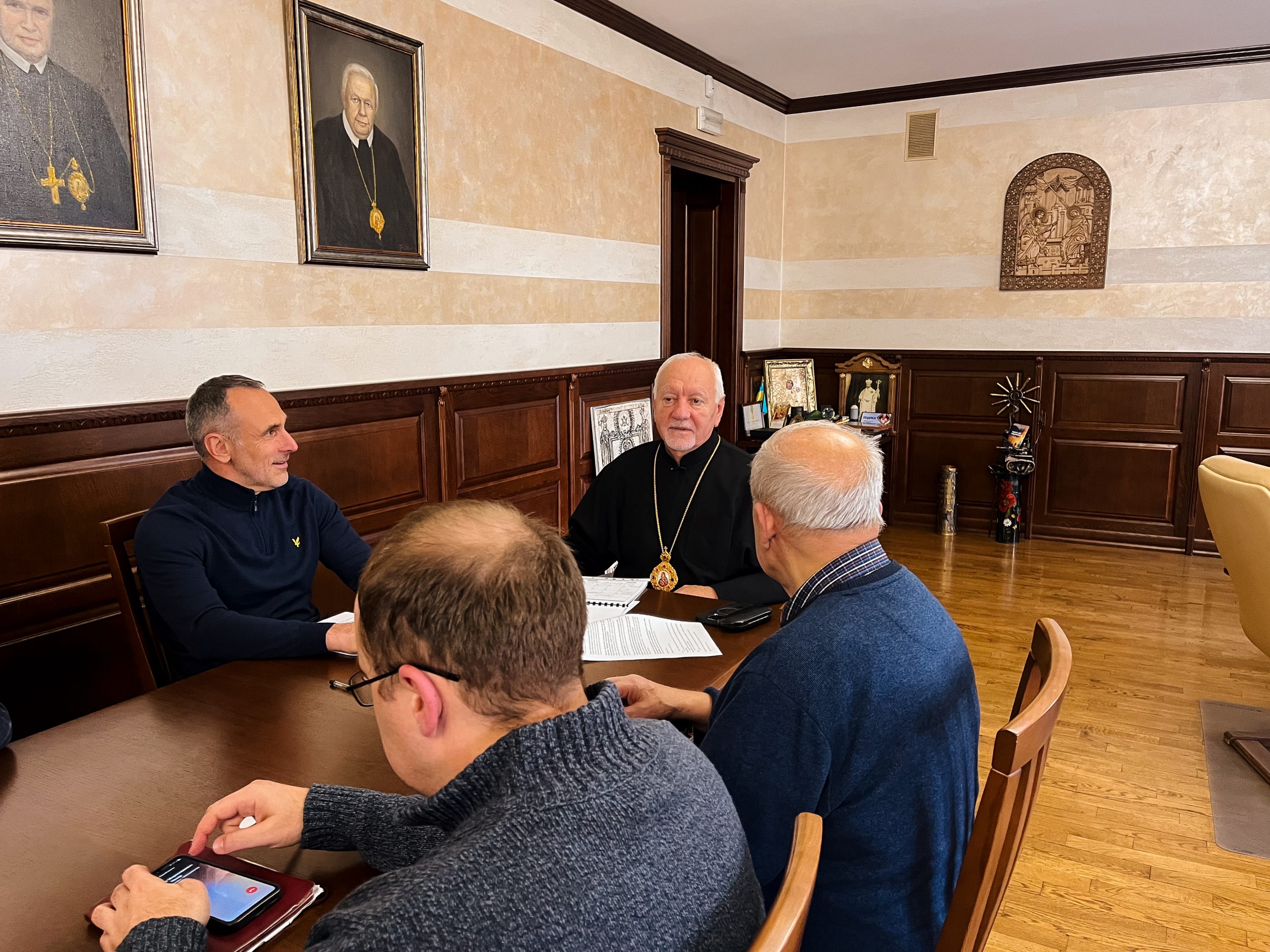 Митрополит Володимир благословив підготовку Всеукраїнської науково-практичної конференції про історію Івано-Франківської Митрополії УГКЦ Митрополит Володимир благословив підготовку Всеукраїнської науково-практичної конференції про історію Івано-Франківської Митрополії УГКЦ