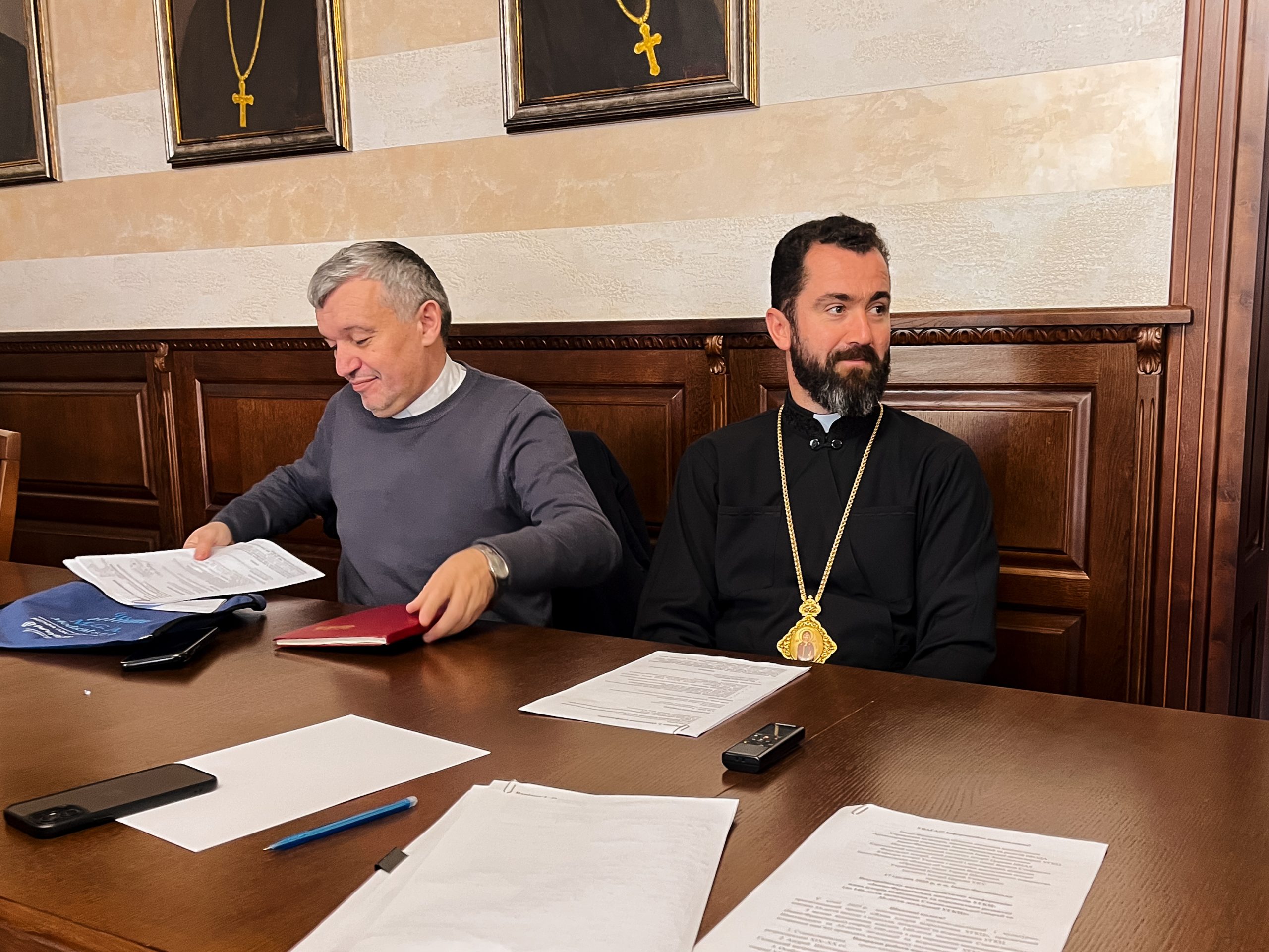 Митрополит Володимир благословив підготовку Всеукраїнської науково-практичної конференції про історію Івано-Франківської Митрополії УГКЦ Митрополит Володимир благословив підготовку Всеукраїнської науково-практичної конференції про історію Івано-Франківської Митрополії УГКЦ