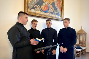 «Маємо брати приклад із Пресвятої Богородиці», — Владика Йосафат Мощич до чергової групи священнослужителів, які проходять курс постійної формації «Маємо брати приклад із Пресвятої Богородиці», — Владика Йосафат Мощич до чергової групи священнослужителів, які проходять курс постійної формації