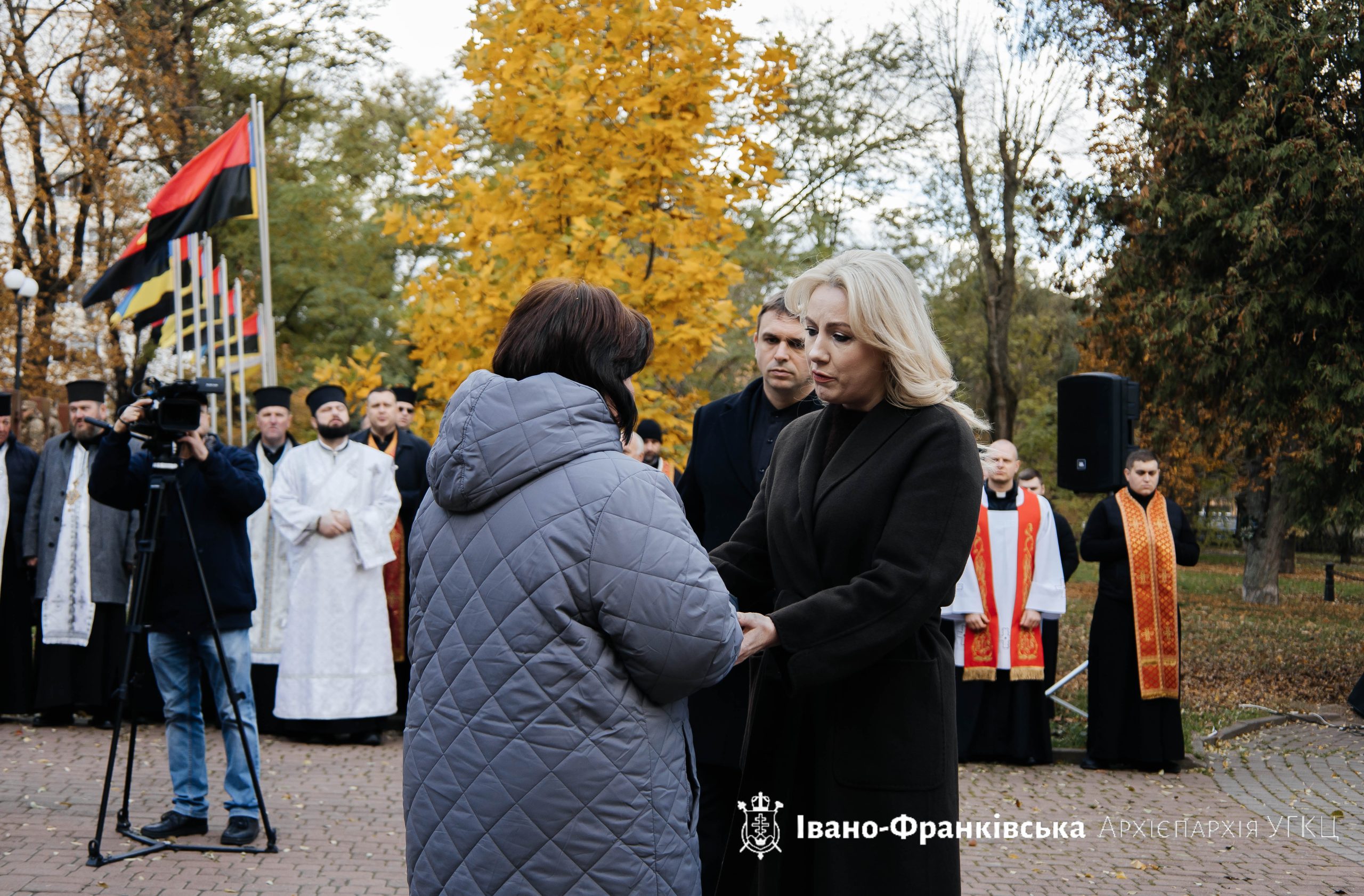 Владика Володимир очолив жовтневий «Дзвін пам’яті» в Івано-Франківську Владика Володимир очолив жовтневий «Дзвін пам’яті» в Івано-Франківську