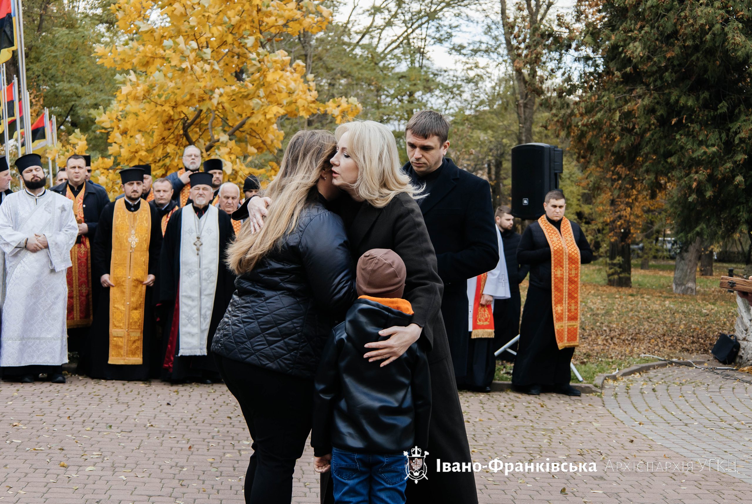 Владика Володимир очолив жовтневий «Дзвін пам’яті» в Івано-Франківську Владика Володимир очолив жовтневий «Дзвін пам’яті» в Івано-Франківську