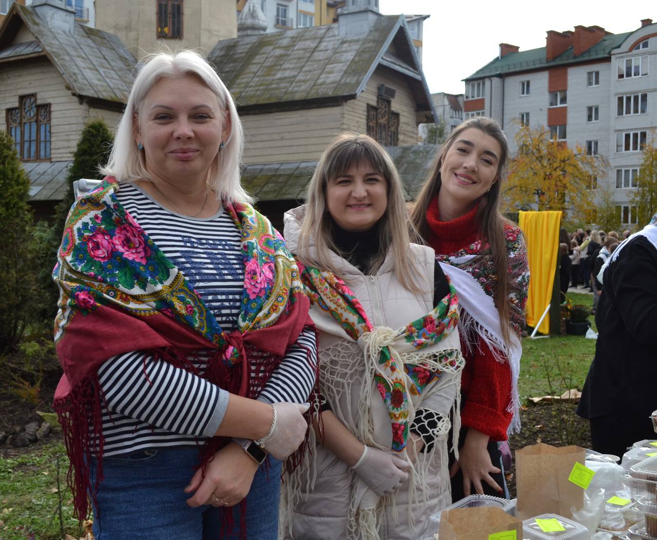 Як відбувся храмовий празник парафії св. влкмч. Димитрія Мироточця в Івано-Франківську? Як відбувся храмовий празник парафії св. влкмч. Димитрія Мироточця в Івано-Франківську?