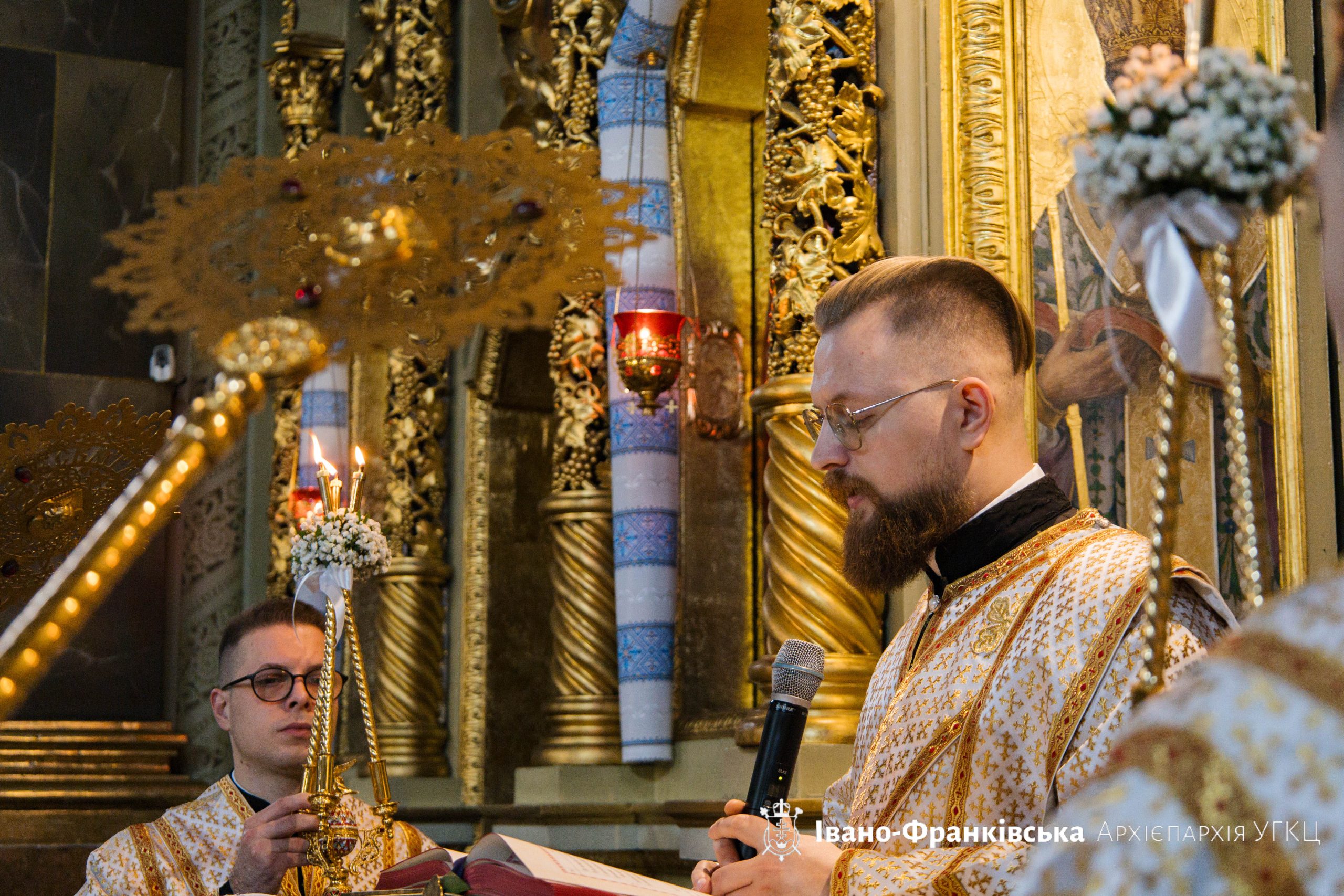 Вірні та духовенство Івано-Франківської Митрополії привітали Митрополита Володимира з днем народження Вірні та духовенство Івано-Франківської Митрополії привітали Митрополита Володимира з днем народження