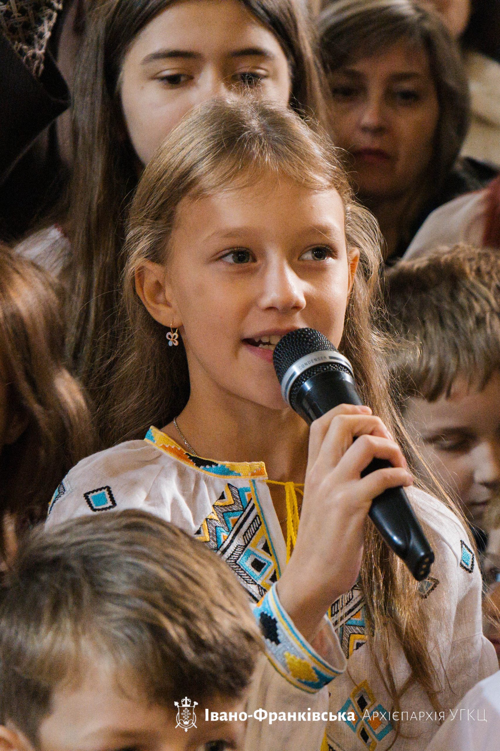 Вірні та духовенство Івано-Франківської Митрополії привітали Митрополита Володимира з днем народження Вірні та духовенство Івано-Франківської Митрополії привітали Митрополита Володимира з днем народження