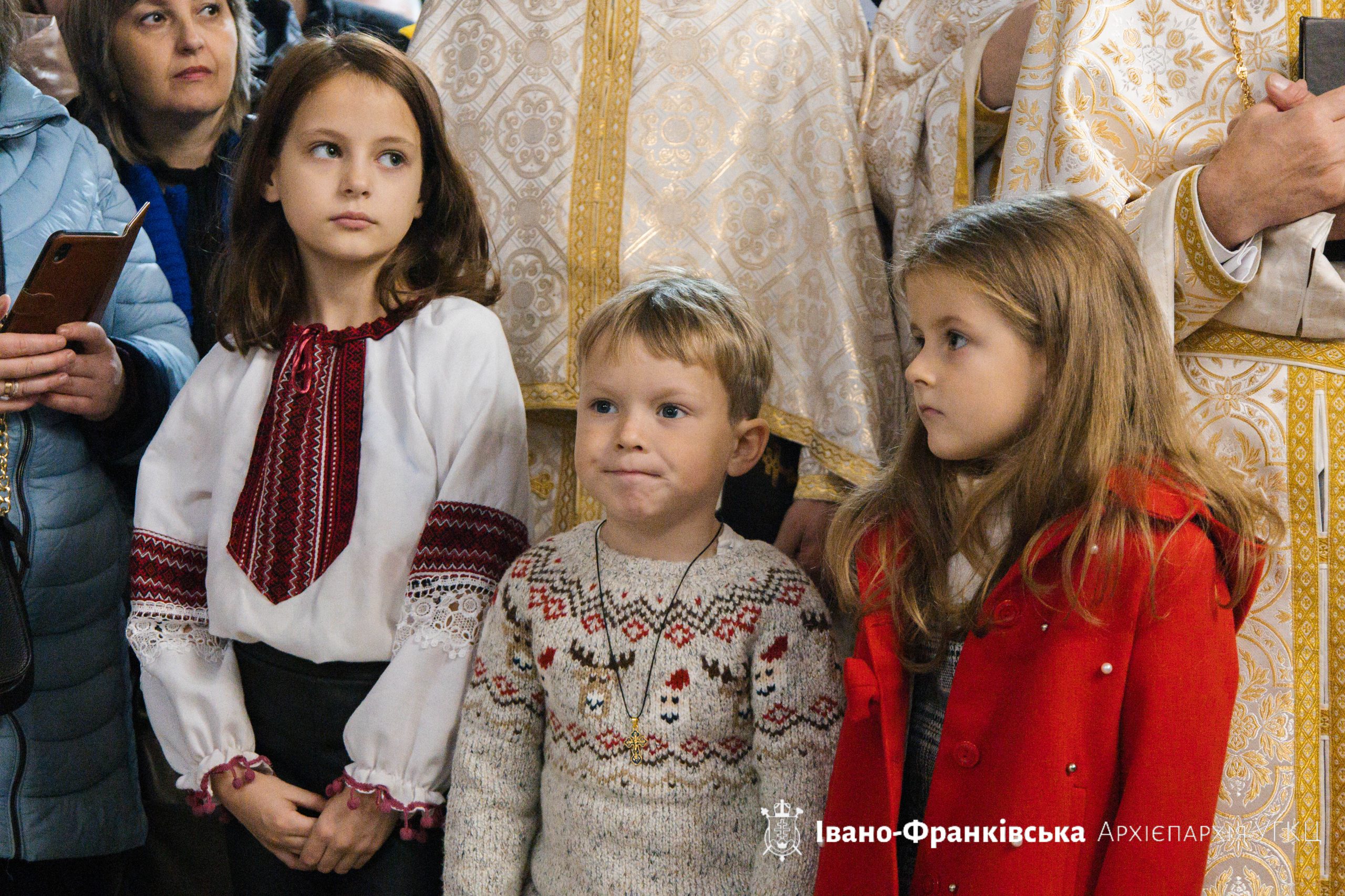 Вірні та духовенство Івано-Франківської Митрополії привітали Митрополита Володимира з днем народження Вірні та духовенство Івано-Франківської Митрополії привітали Митрополита Володимира з днем народження