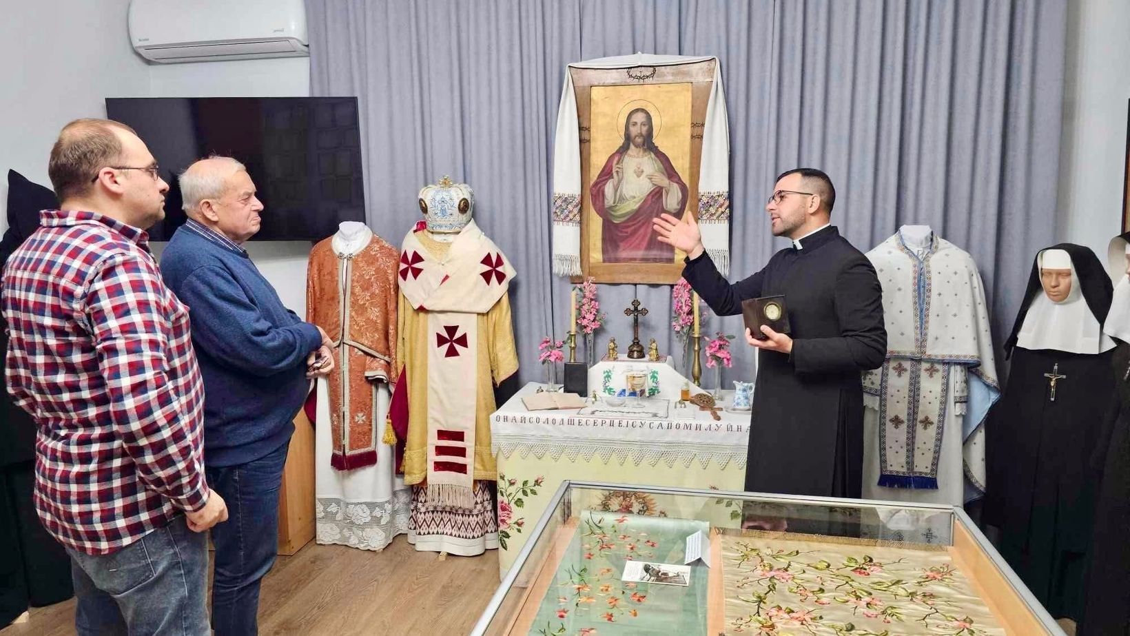 «Речі з підпілля промовляють до нас і нині: Господь з нами», — отець Микола Григорук «Речі з підпілля промовляють до нас і нині: Господь з нами», — отець Микола Григорук