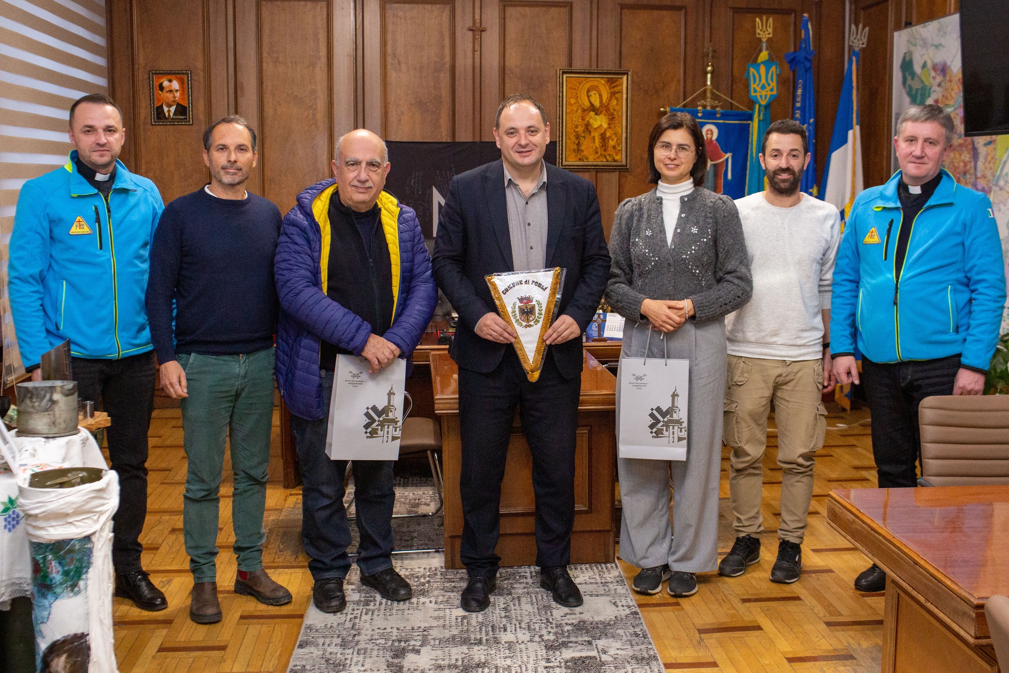 Івано-Франківську Архієпархію відвідала делегація з італійського регіону Емілія-Романья Івано-Франківську Архієпархію відвідала делегація з італійського регіону Емілія-Романья