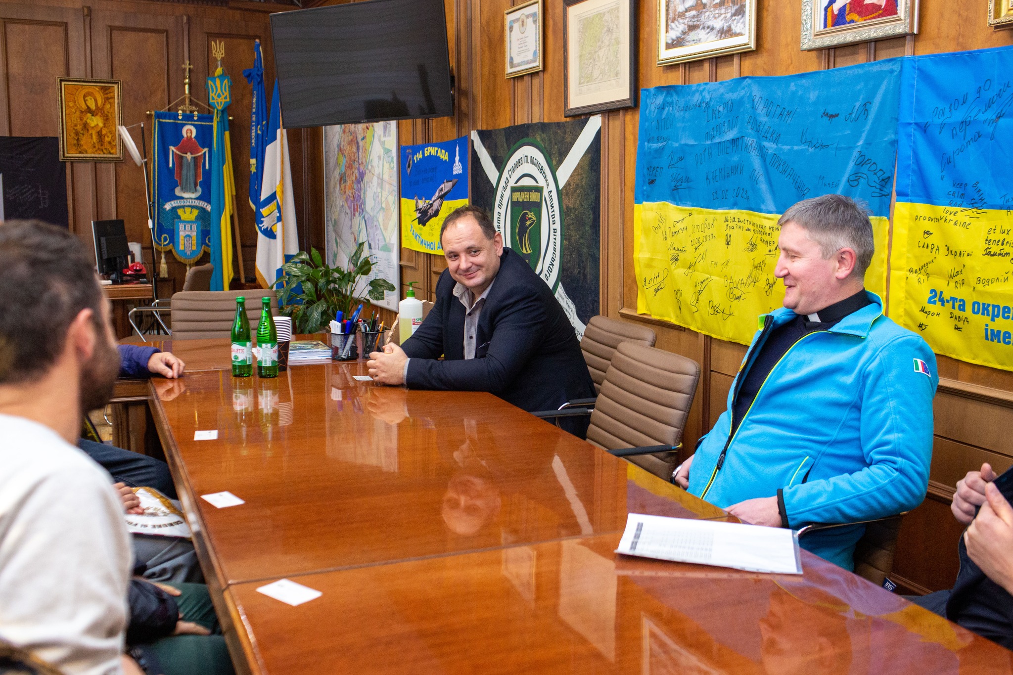 Івано-Франківську Архієпархію відвідала делегація з італійського регіону Емілія-Романья Івано-Франківську Архієпархію відвідала делегація з італійського регіону Емілія-Романья