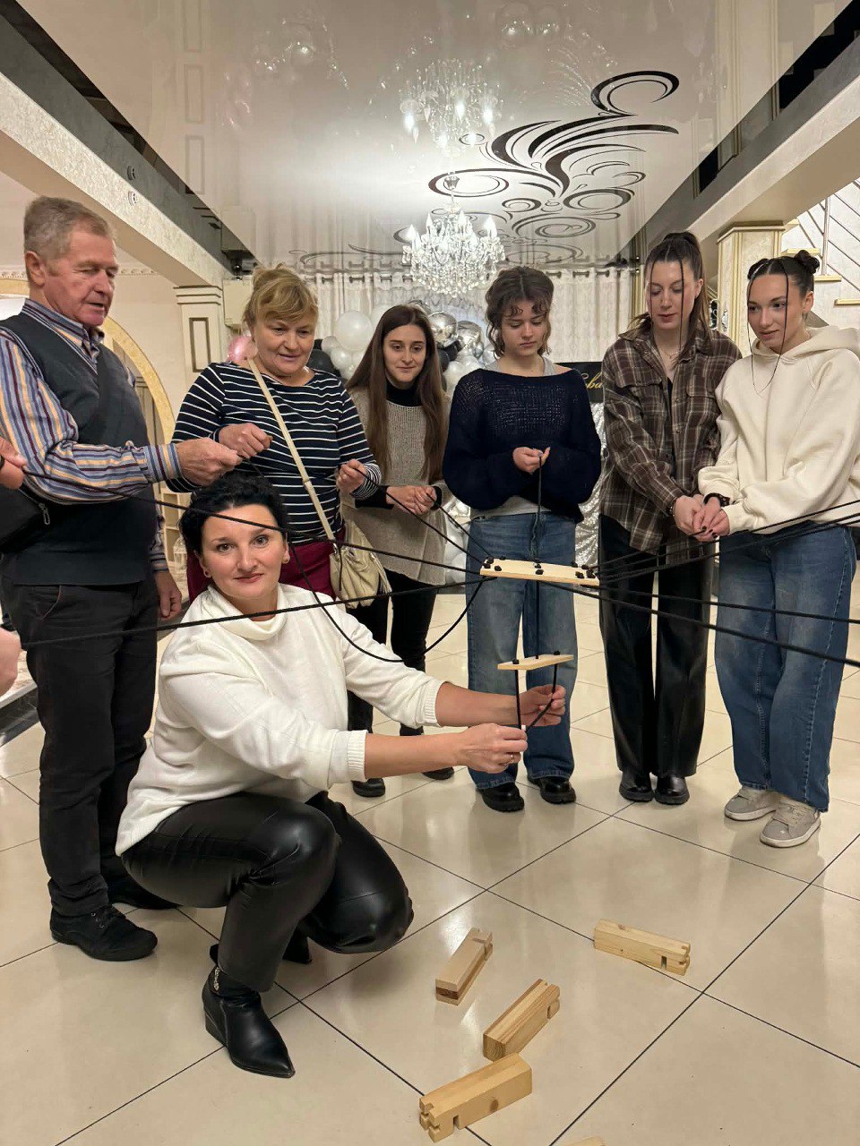 Владика Микола зустрівся з волонтерами Карітасу у рамках психологічного тренінгу Владика Микола зустрівся з волонтерами Карітасу у рамках психологічного тренінгу