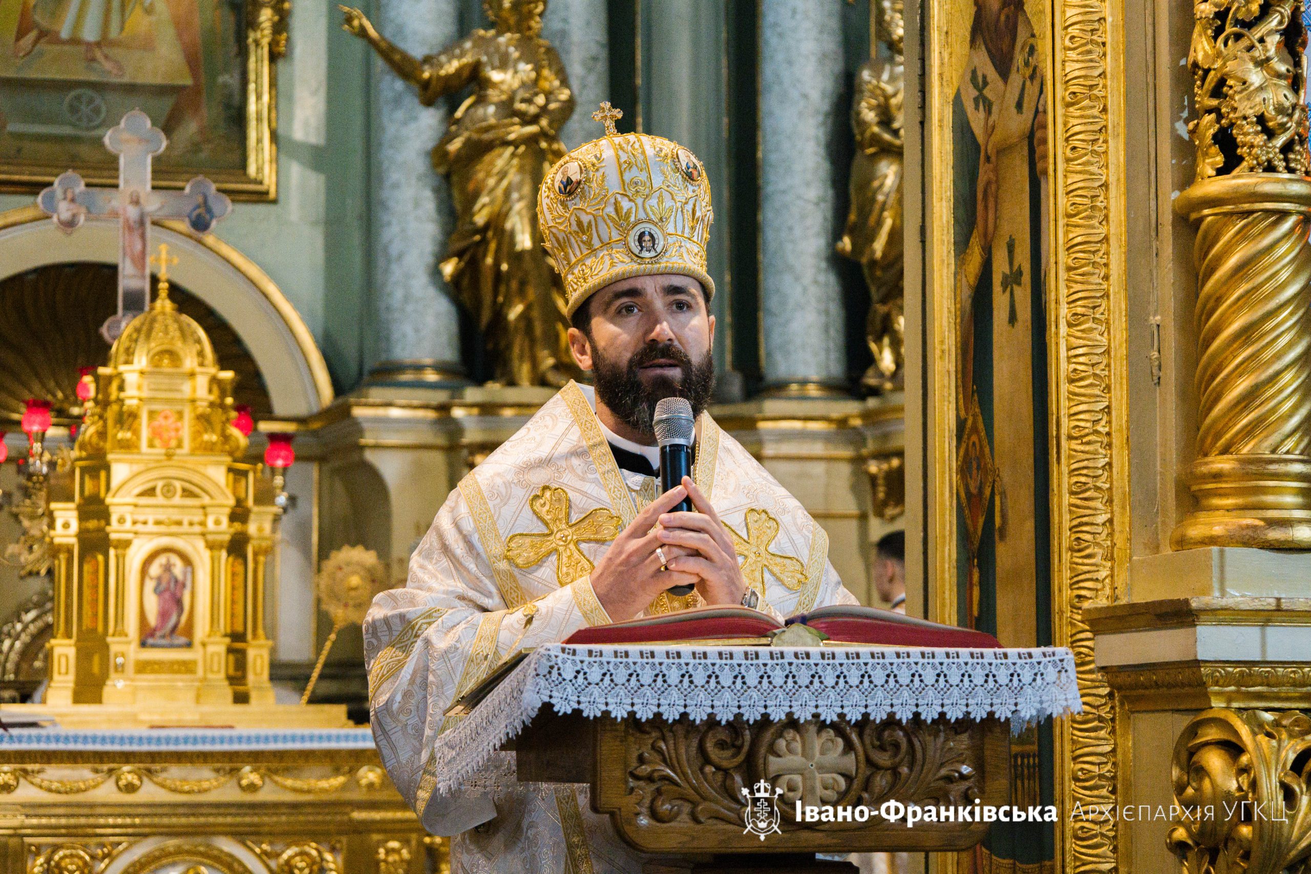 Вірні та духовенство Івано-Франківської Митрополії привітали Митрополита Володимира з днем народження Вірні та духовенство Івано-Франківської Митрополії привітали Митрополита Володимира з днем народження