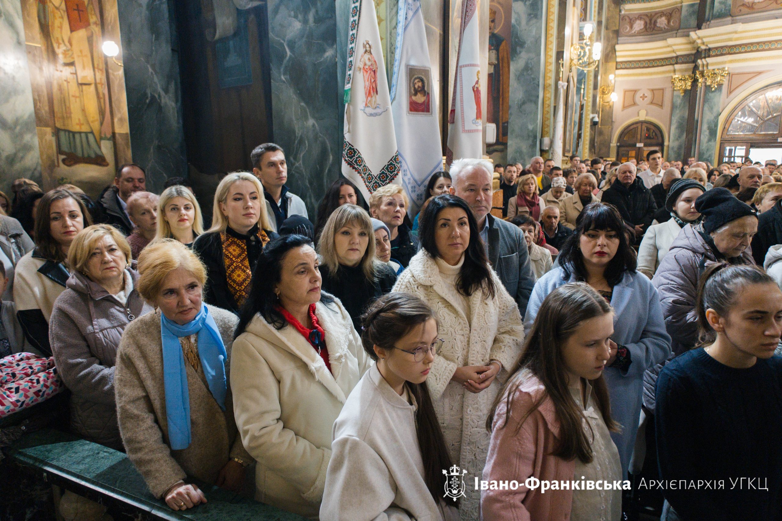 Вірні та духовенство Івано-Франківської Митрополії привітали Митрополита Володимира з днем народження Вірні та духовенство Івано-Франківської Митрополії привітали Митрополита Володимира з днем народження