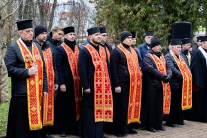 «Дзвін пам’яті» знову залунав у Меморіальному сквері Івано-Франківська