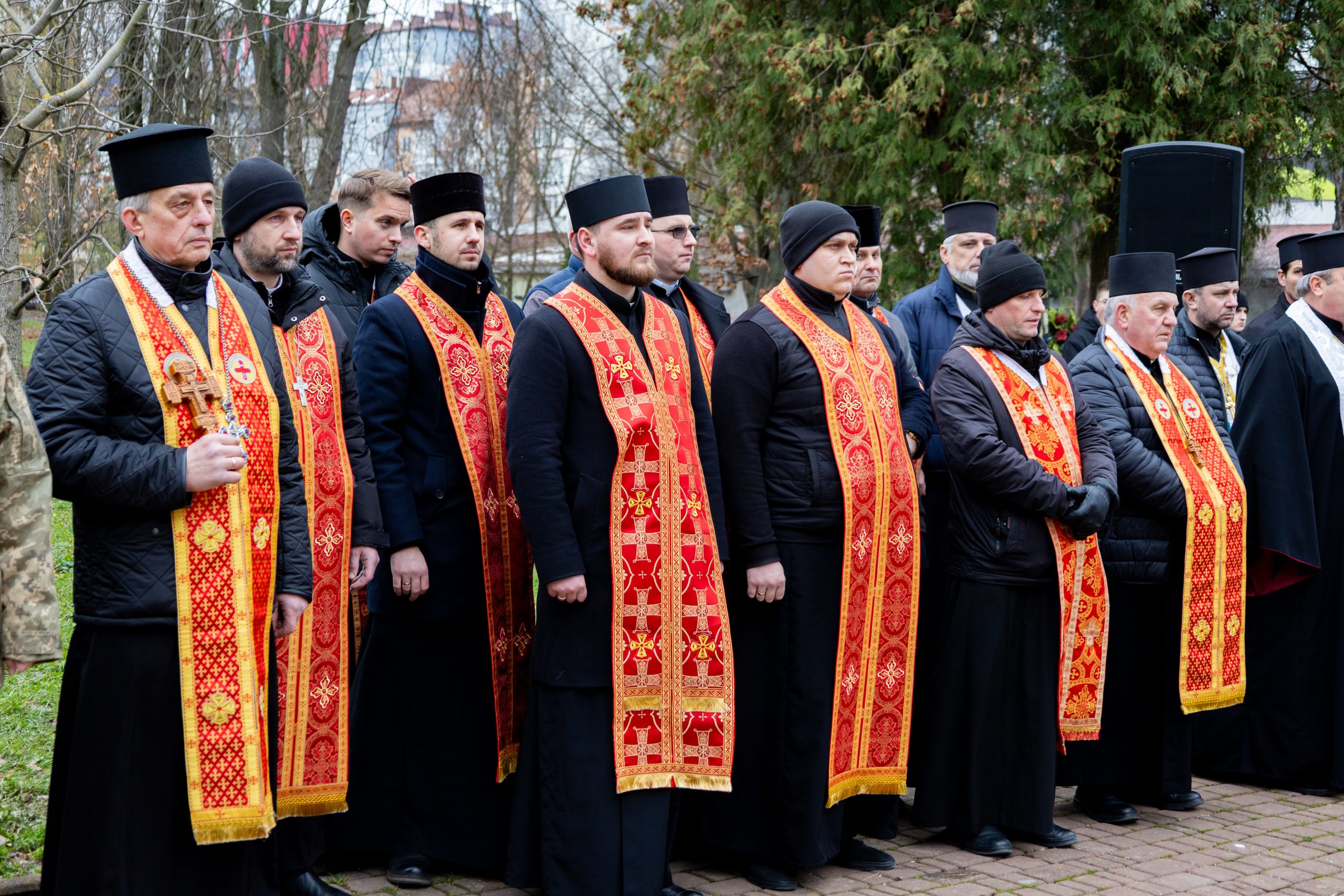 «Дзвін пам’яті» знову залунав у Меморіальному сквері Івано-Франківська «Дзвін пам’яті» знову залунав у Меморіальному сквері Івано-Франківська