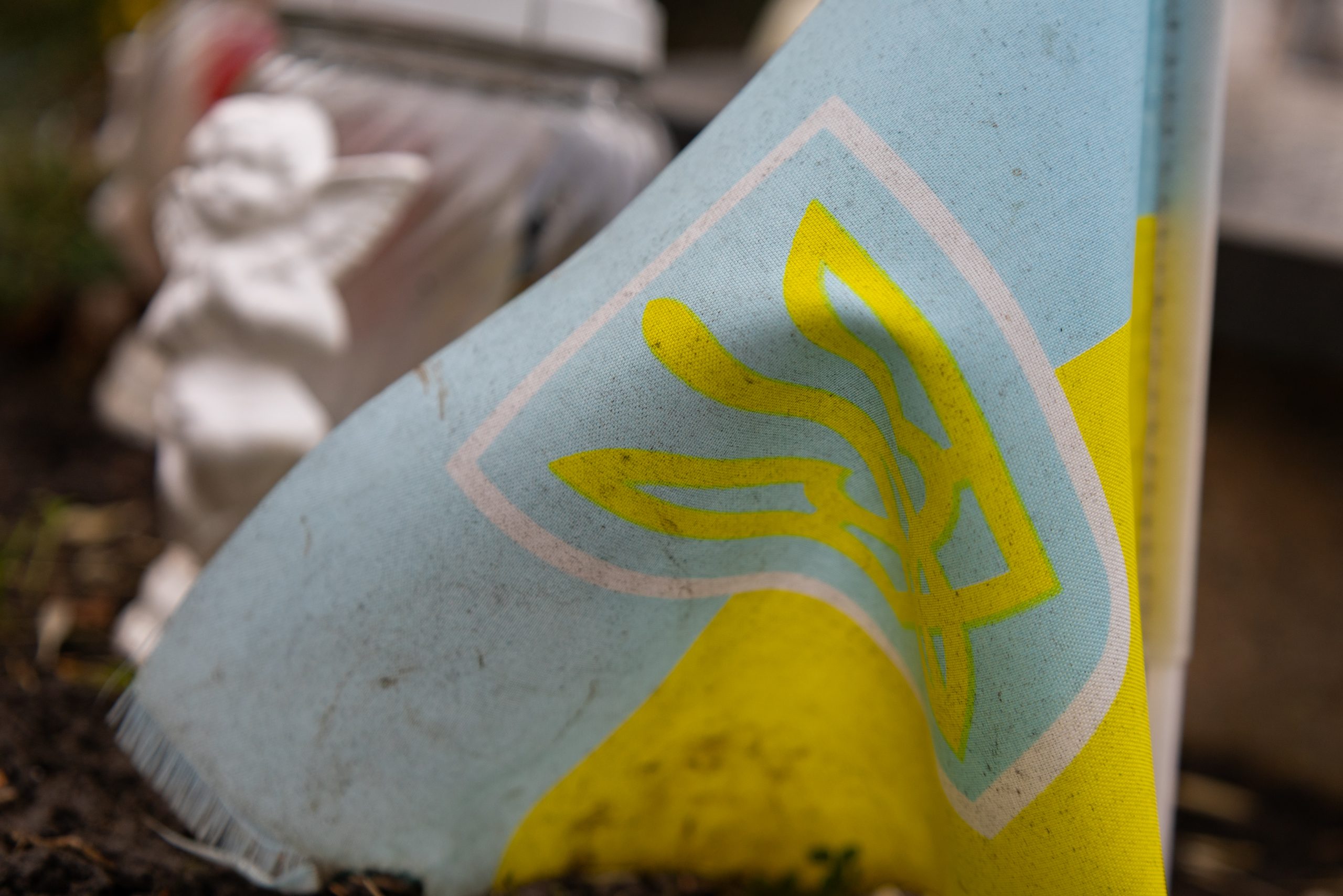 «Дзвін пам’яті» знову залунав у Меморіальному сквері Івано-Франківська «Дзвін пам’яті» знову залунав у Меморіальному сквері Івано-Франківська