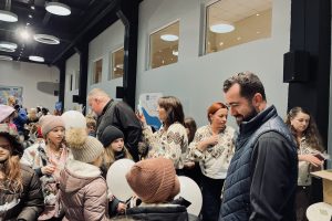 Владика Микола відвідав захід «У центрі Всесвіту — дитина» Владика Микола відвідав захід «У центрі Всесвіту — дитина»