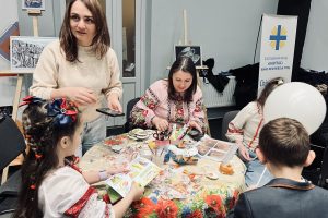 Владика Микола відвідав захід «У центрі Всесвіту — дитина» Владика Микола відвідав захід «У центрі Всесвіту — дитина»