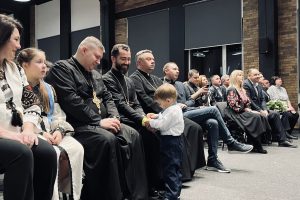 Владика Микола відвідав захід «У центрі Всесвіту — дитина» Владика Микола відвідав захід «У центрі Всесвіту — дитина»