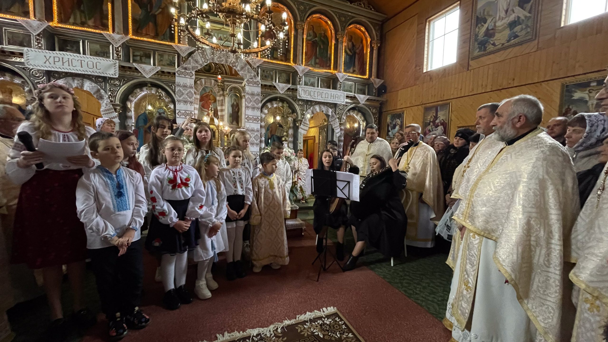 «Маленькі чуда відбуваються щодня», — Владика Микола у 135-літній парафії села Перекоси «Маленькі чуда відбуваються щодня», — Владика Микола у 135-літній парафії села Перекоси