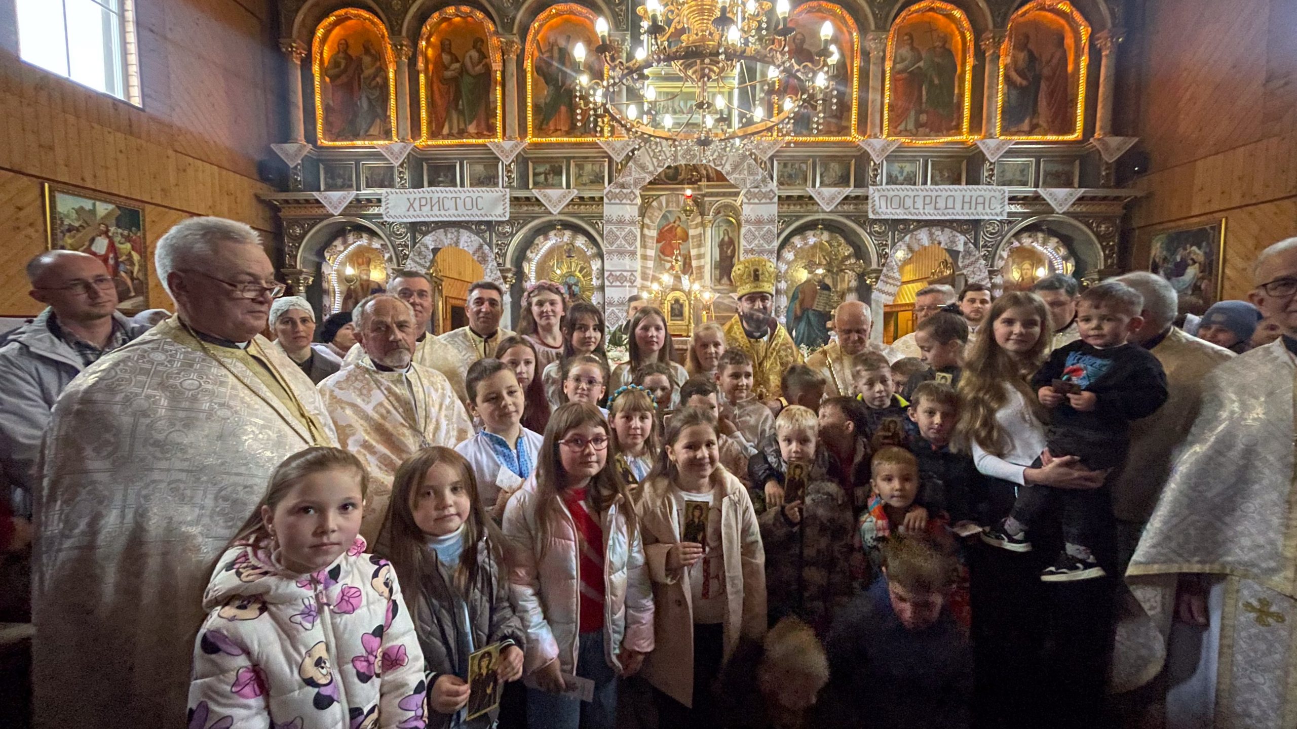 «Маленькі чуда відбуваються щодня», — Владика Микола у 135-літній парафії села Перекоси «Маленькі чуда відбуваються щодня», — Владика Микола у 135-літній парафії села Перекоси