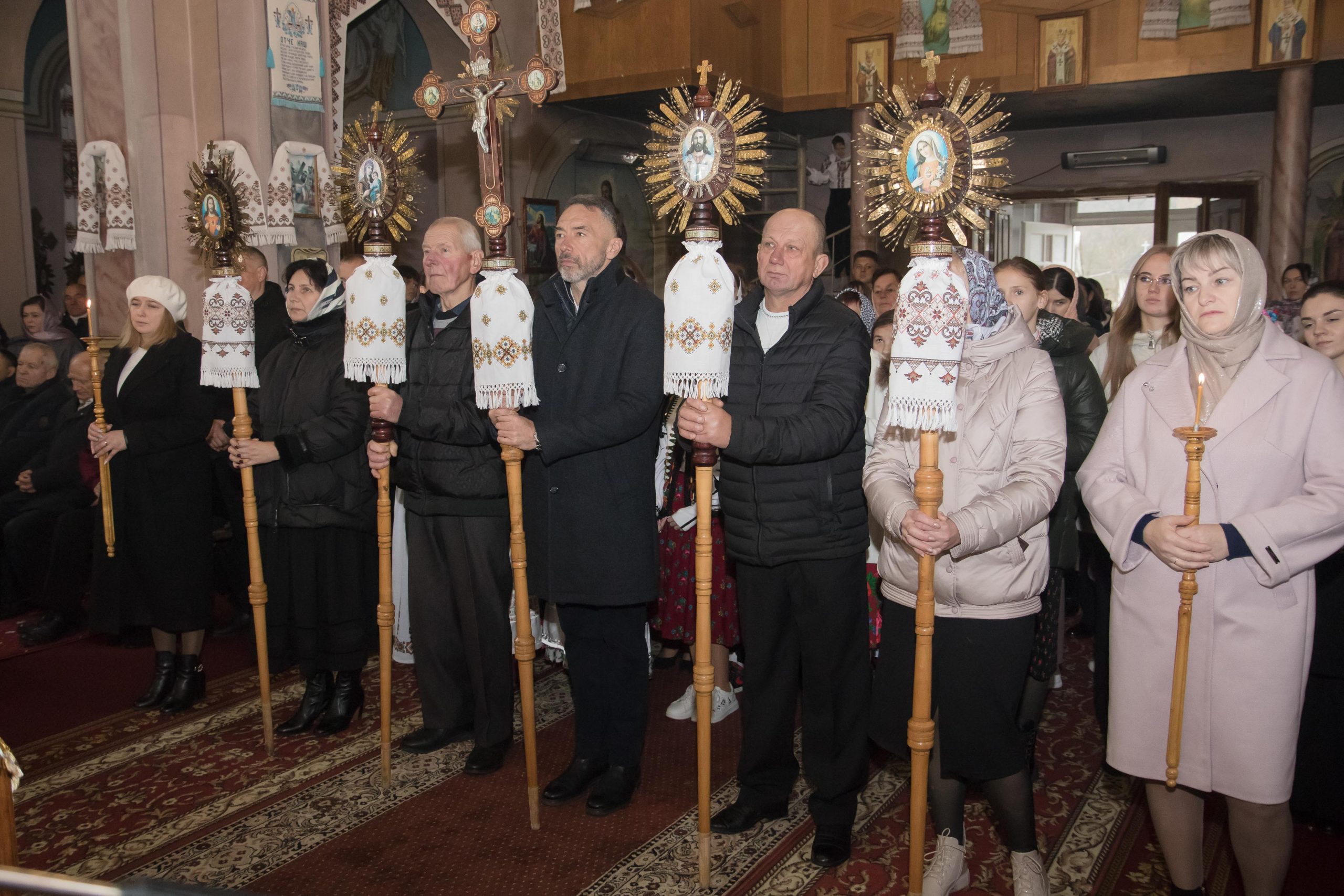 Владика Микола Семенишин здійснив душпастирський візит у парафію села Саджава Владика Микола Семенишин здійснив душпастирський візит у парафію села Саджава