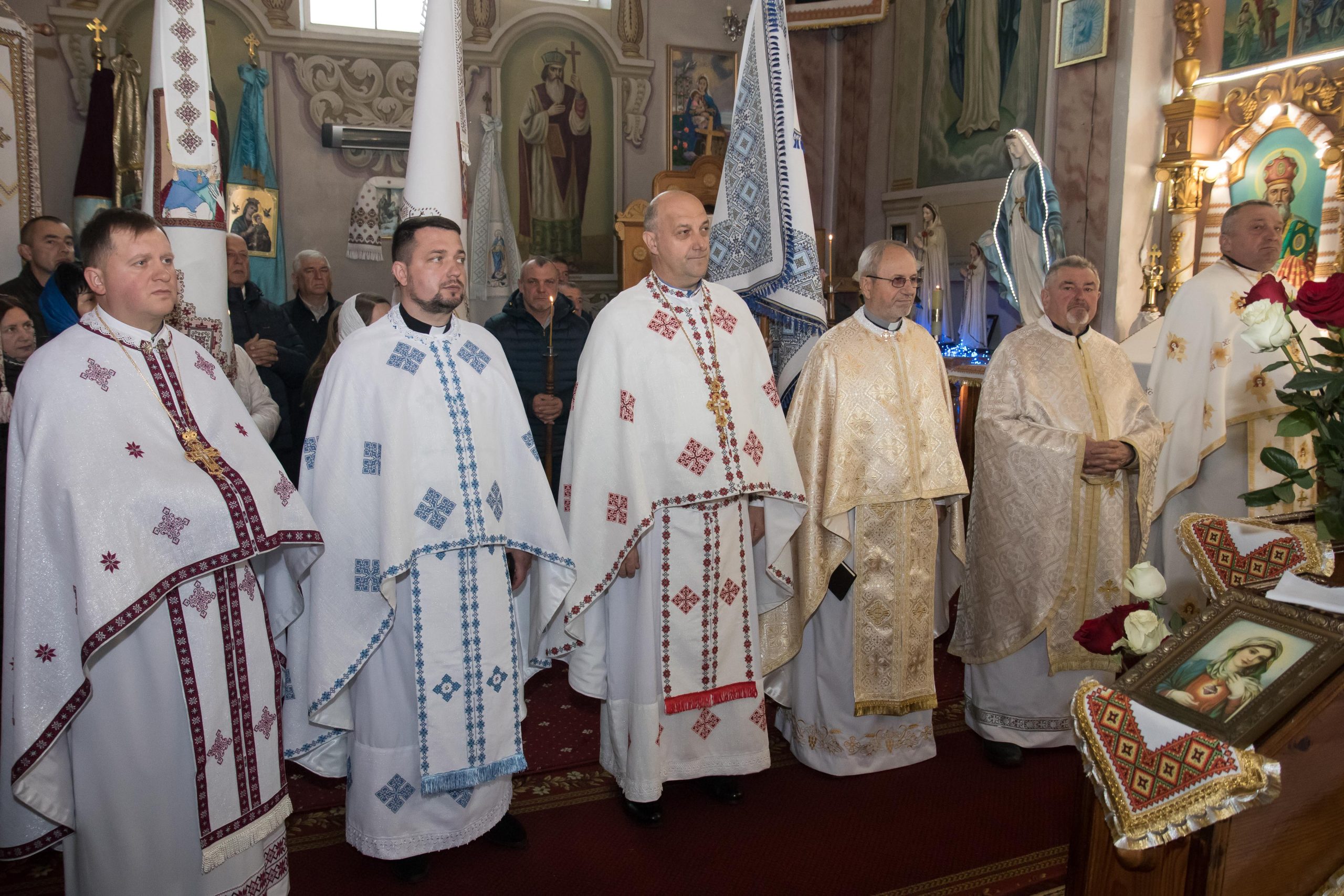 Владика Микола Семенишин здійснив душпастирський візит у парафію села Саджава Владика Микола Семенишин здійснив душпастирський візит у парафію села Саджава