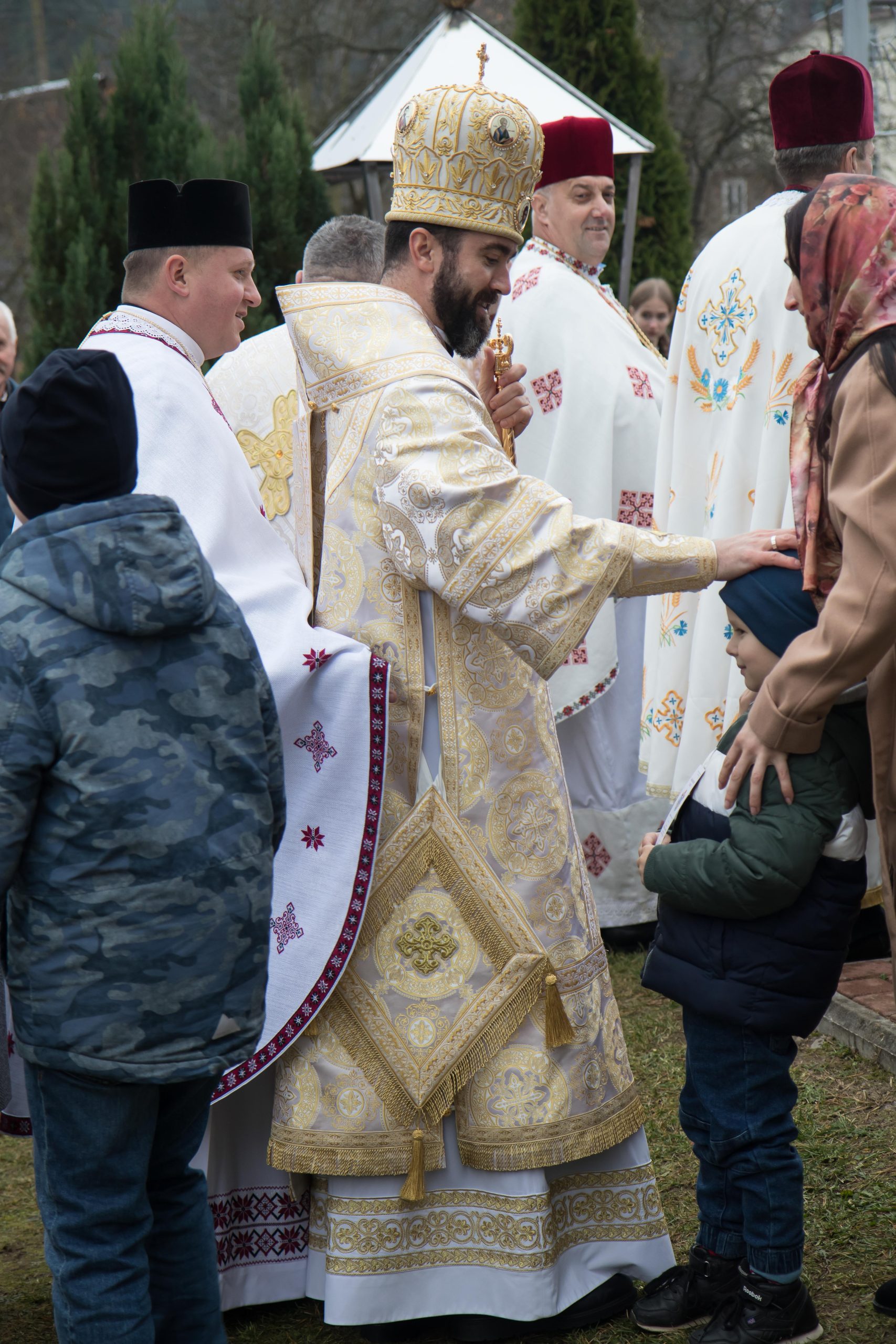 Владика Микола Семенишин здійснив душпастирський візит у парафію села Саджава Владика Микола Семенишин здійснив душпастирський візит у парафію села Саджава
