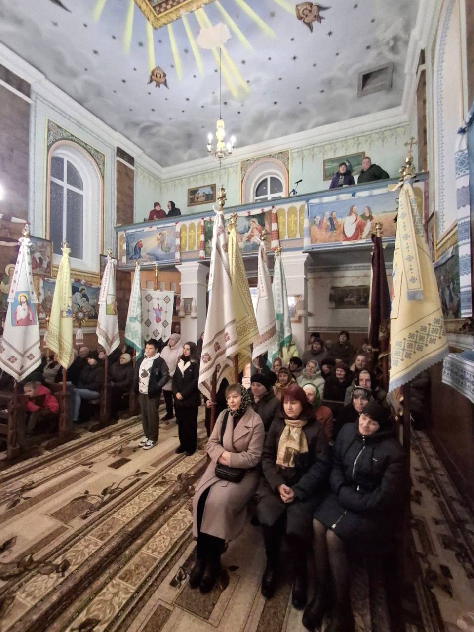 Для вірних с. Луковець провели реколекційно-молитовну програму Для вірних с. Луковець провели реколекційно-молитовну програму