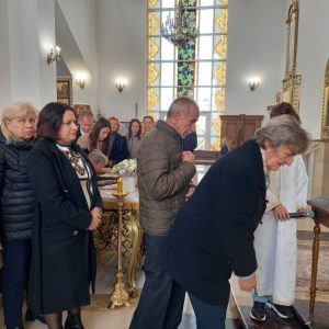 У парафії святих Кирила і Методія у Крихівцях відбулося освячення тифлоакустичної ікони «Богородиця Гошівська»