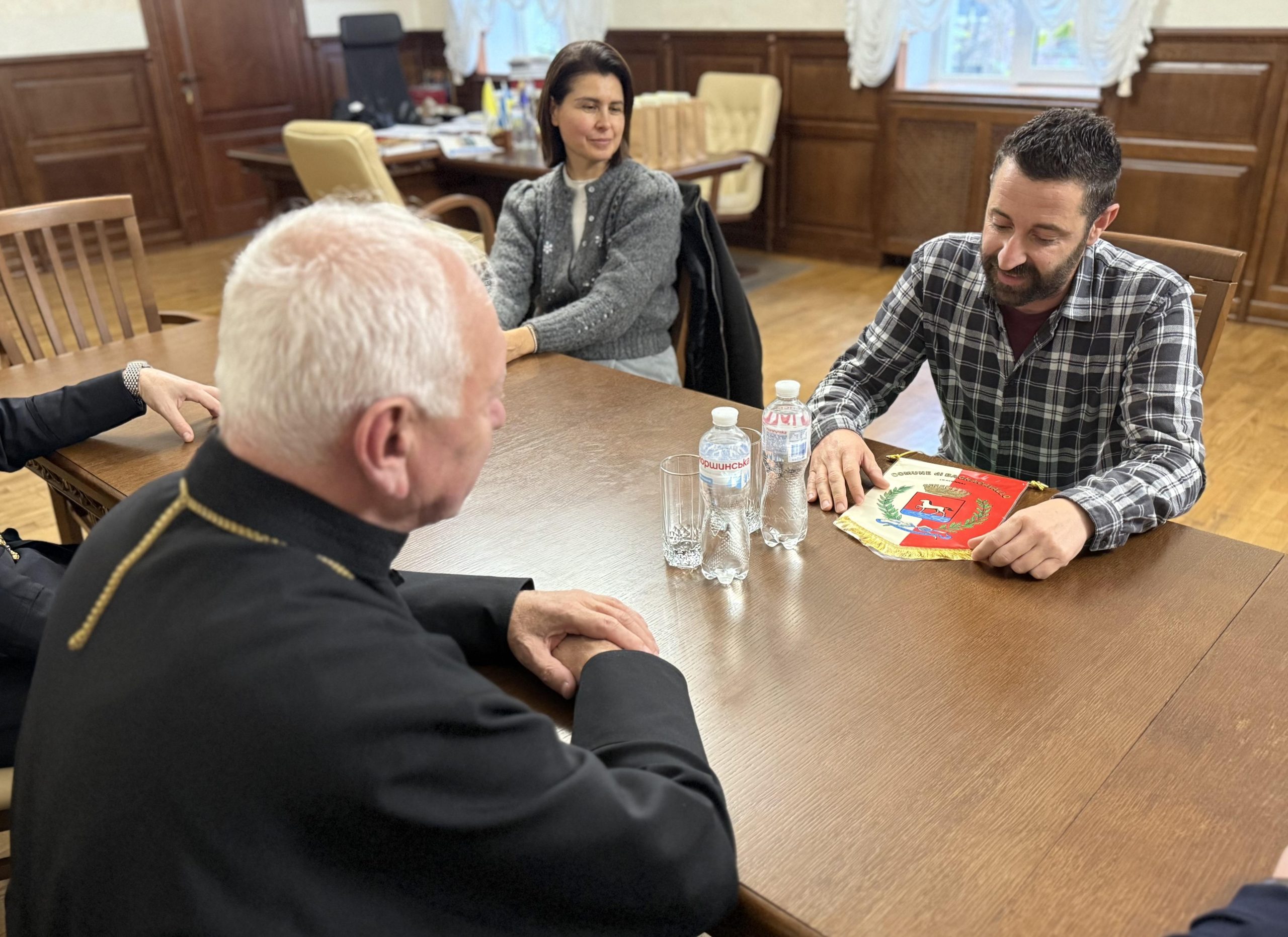 Івано-Франківську Архієпархію відвідала делегація з італійського регіону Емілія-Романья Івано-Франківську Архієпархію відвідала делегація з італійського регіону Емілія-Романья