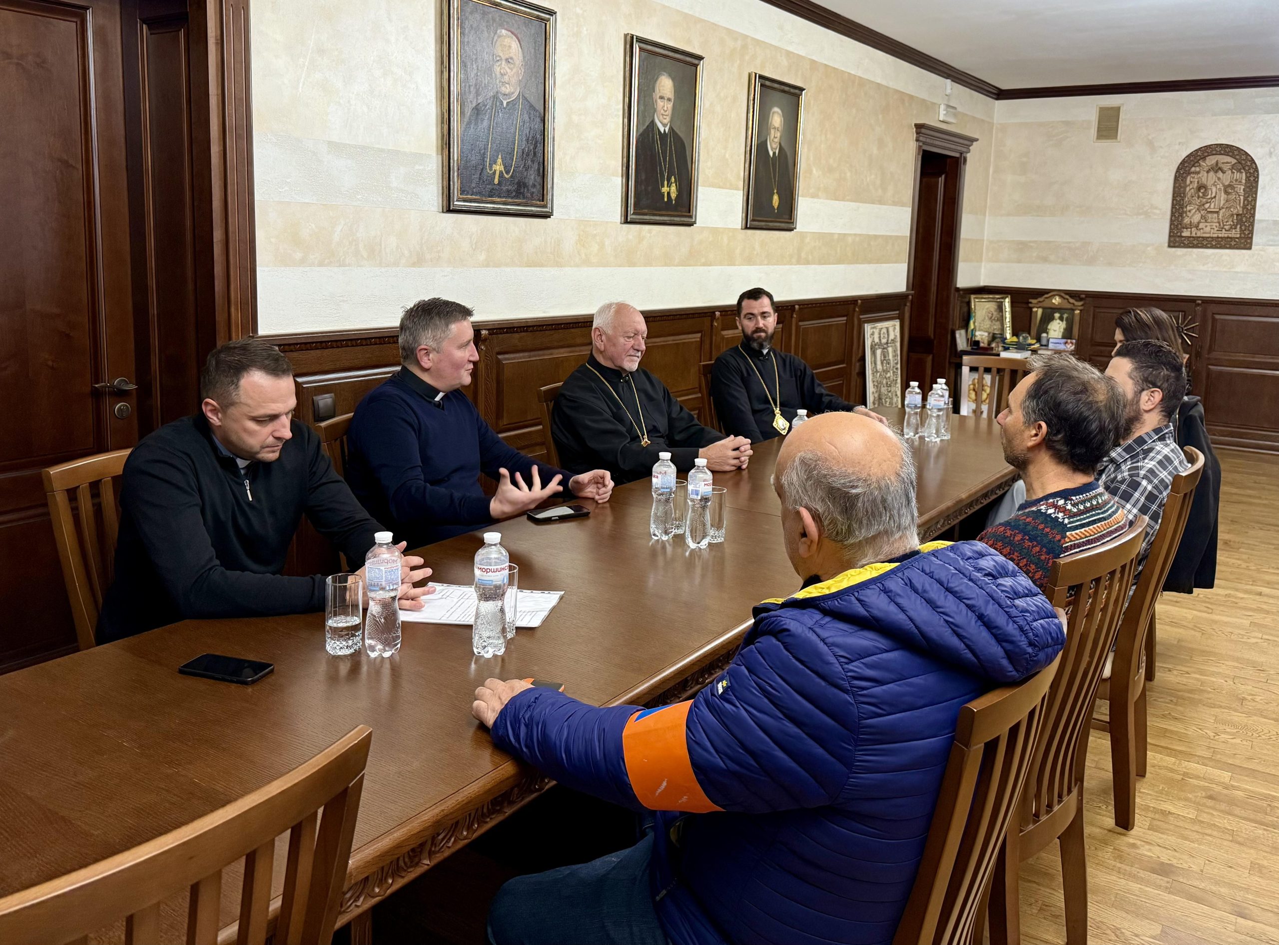 Івано-Франківську Архієпархію відвідала делегація з італійського регіону Емілія-Романья Івано-Франківську Архієпархію відвідала делегація з італійського регіону Емілія-Романья