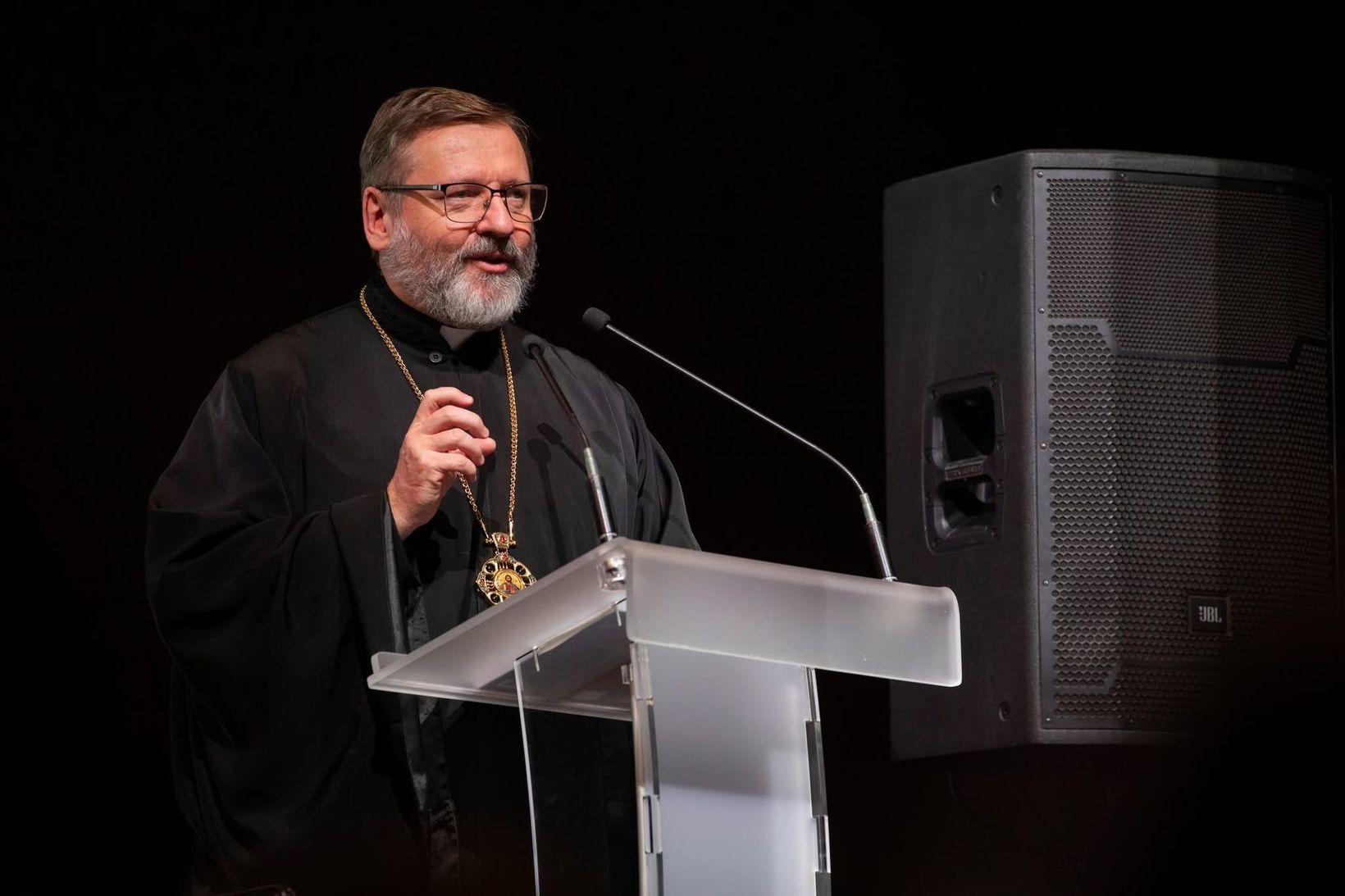 У Парижі презентували французьке видання щоденних звернень Блаженнішого Святослава У Парижі презентували французьке видання щоденних звернень Блаженнішого Святослава