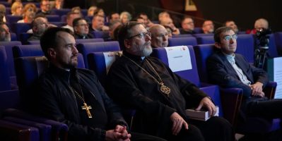 У Парижі презентували французьке видання щоденних звернень Блаженнішого Святослава У Парижі презентували французьке видання щоденних звернень Блаженнішого Святослава