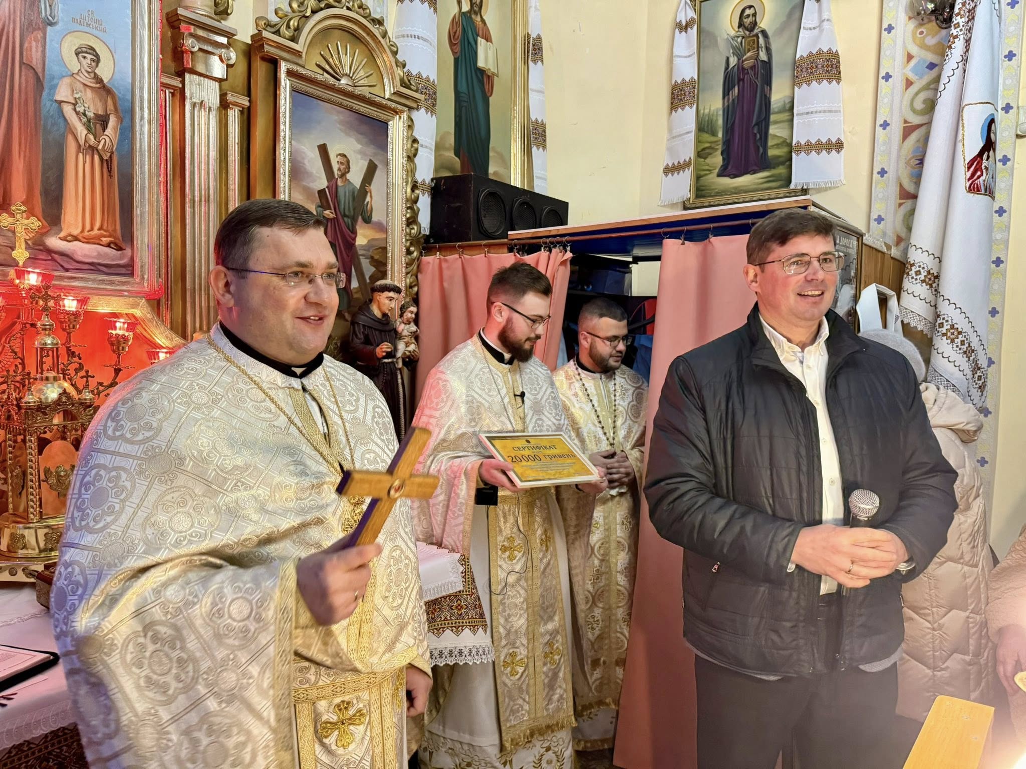 Парафіяльна спільнота св. Андрея Первозванного відзначила храмове свято Парафіяльна спільнота св. Андрея Первозванного відзначила храмове свято