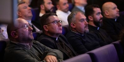 У Парижі презентували французьке видання щоденних звернень Блаженнішого Святослава У Парижі презентували французьке видання щоденних звернень Блаженнішого Святослава