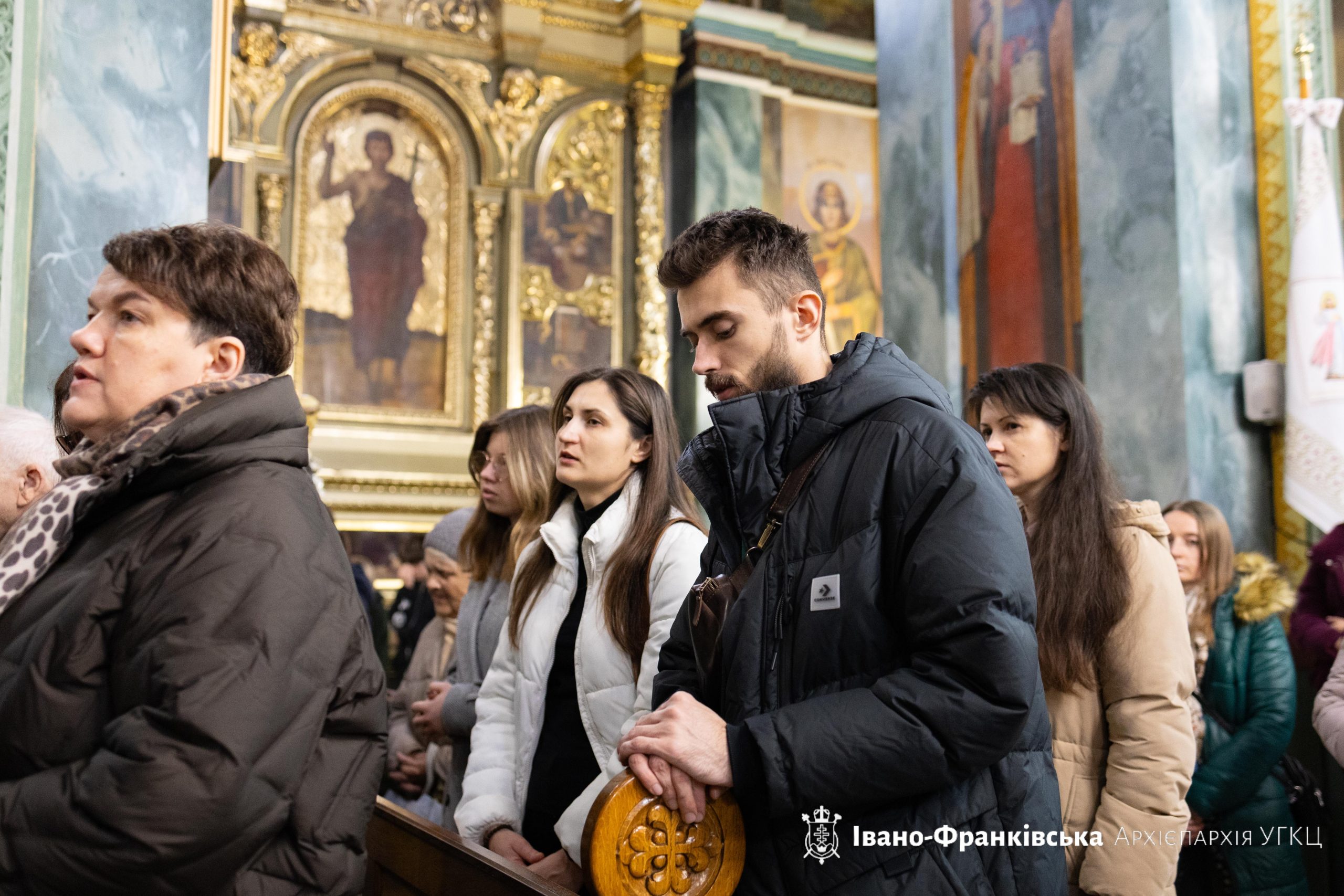 Відбулася проща до Архікатедрального собору з нагоди 14-ї річниці створення Івано-Франківської Митрополії УГКЦ Відбулася проща до Архікатедрального собору з нагоди 14-ї річниці створення Івано-Франківської Митрополії УГКЦ