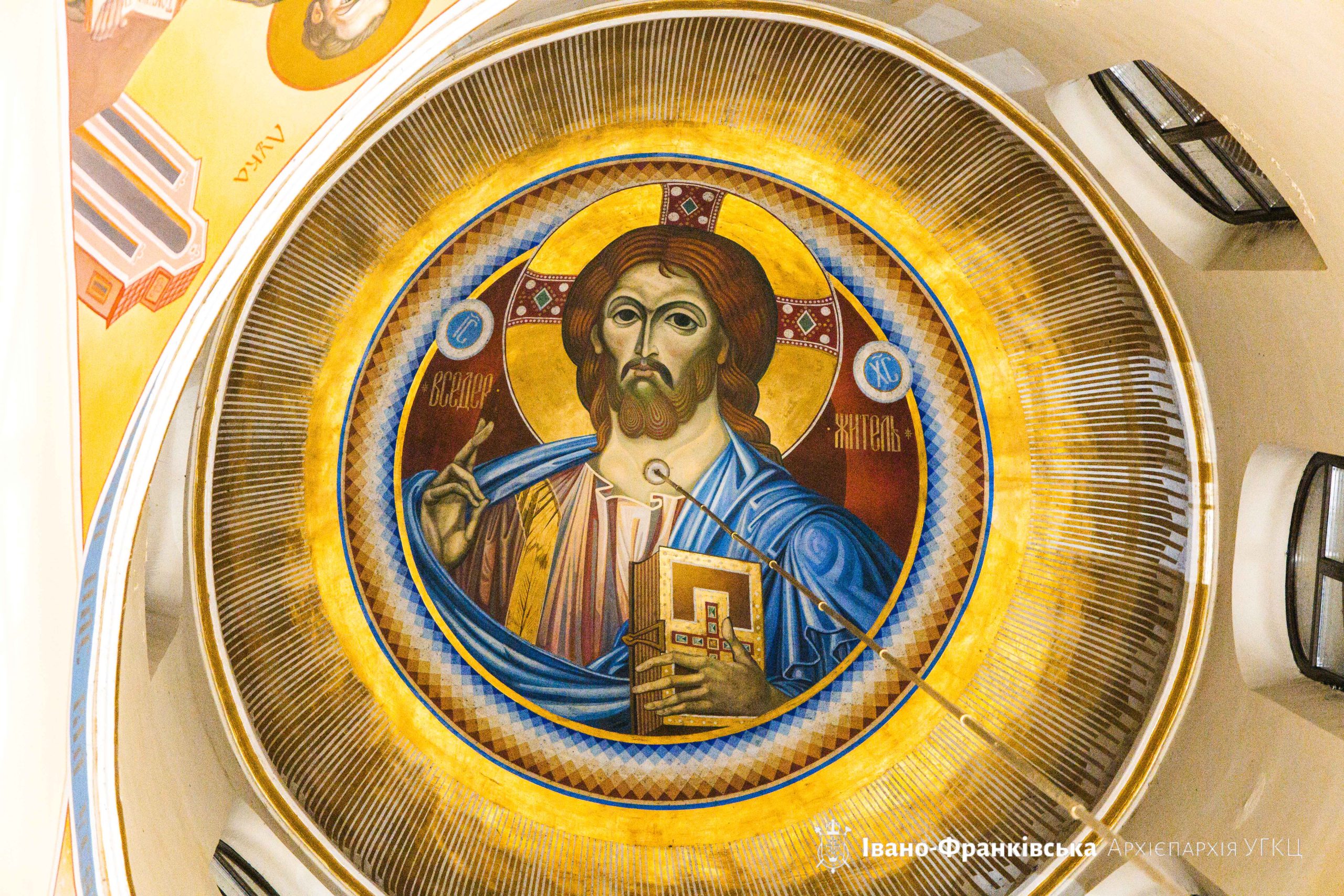 Владика Микола очолив останні в 2025 році молитовні чування у Крилосі Владика Микола очолив останні в 2025 році молитовні чування у Крилосі