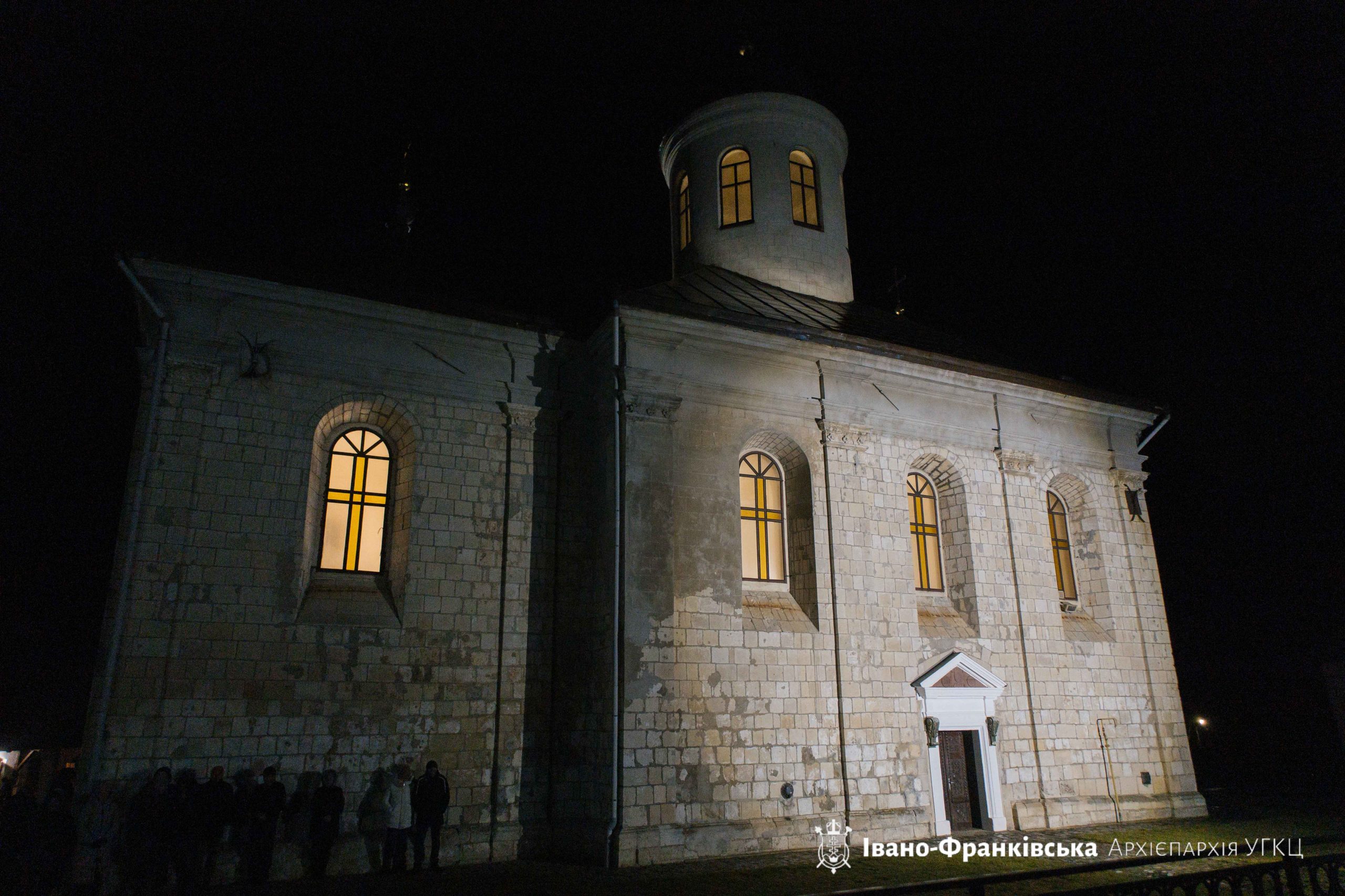 Владика Микола очолив останні в 2025 році молитовні чування у Крилосі Владика Микола очолив останні в 2025 році молитовні чування у Крилосі