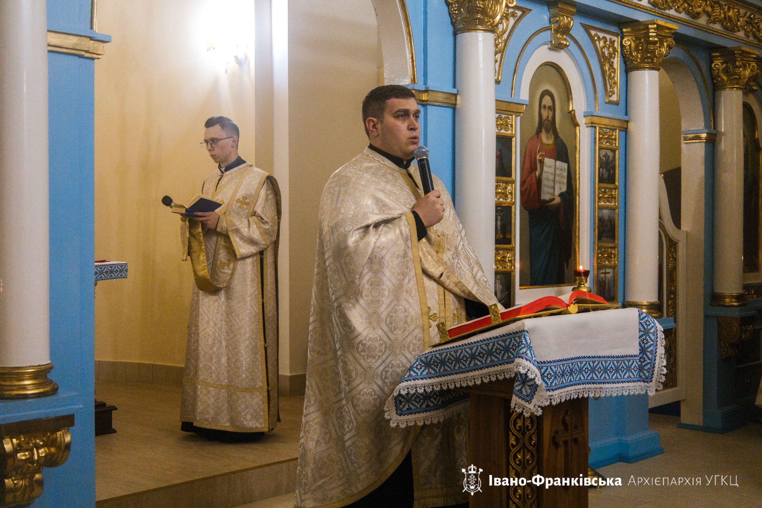 Владика Микола очолив останні в 2025 році молитовні чування у Крилосі Владика Микола очолив останні в 2025 році молитовні чування у Крилосі