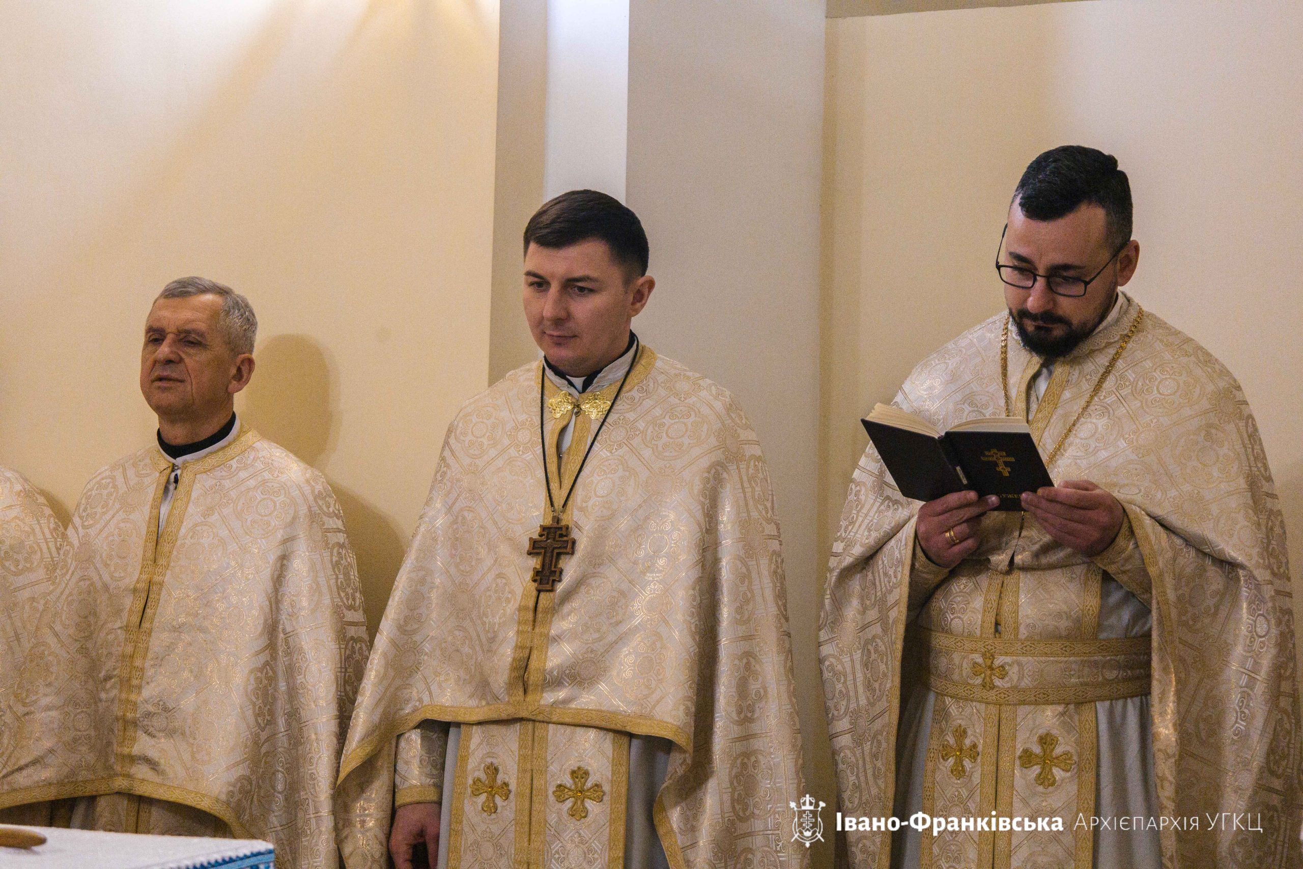 Владика Микола очолив останні в 2025 році молитовні чування у Крилосі Владика Микола очолив останні в 2025 році молитовні чування у Крилосі