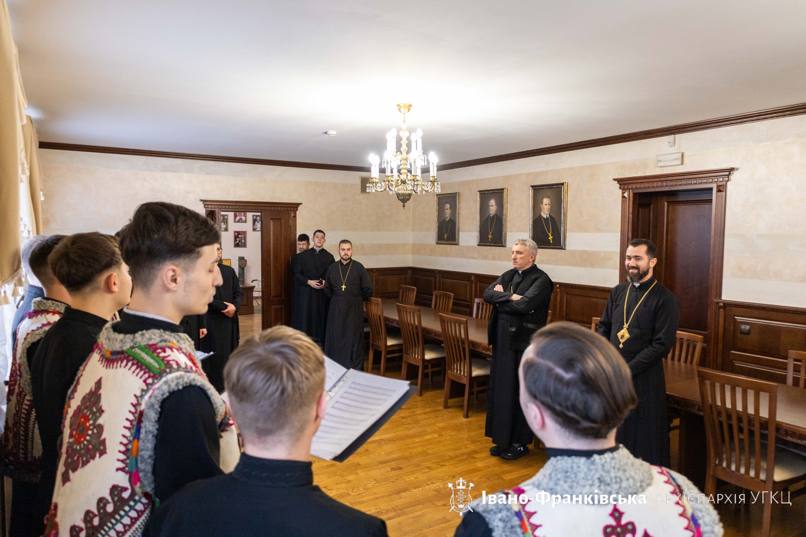 До Архієпархіального управління завітали колядники До Архієпархіального управління завітали колядники