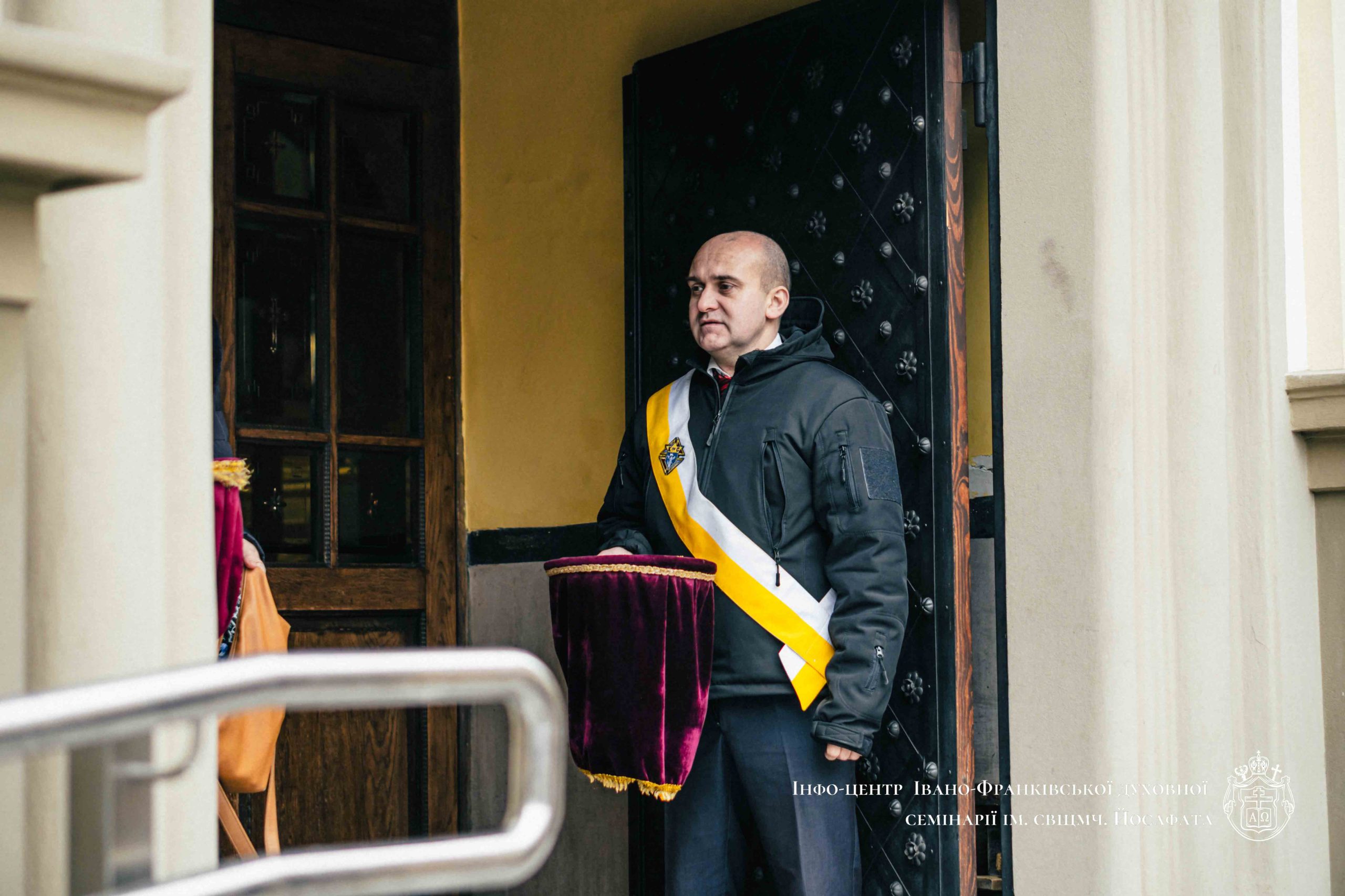 Молячись перед іконою Гваделупської Богородиці: семінаристи ІФДС провели вервицю в Архікатедральному соборі Молячись перед іконою Гваделупської Богородиці: семінаристи ІФДС провели вервицю в Архікатедральному соборі