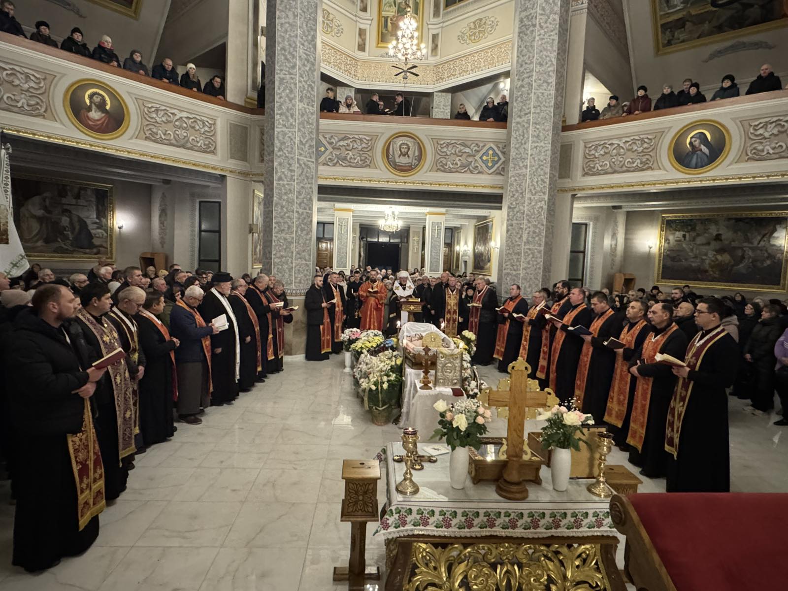 Митрополит Володимир очолив священничий парастас за о. Богданом Демківим Митрополит Володимир очолив священничий парастас за о. Богданом Демківим