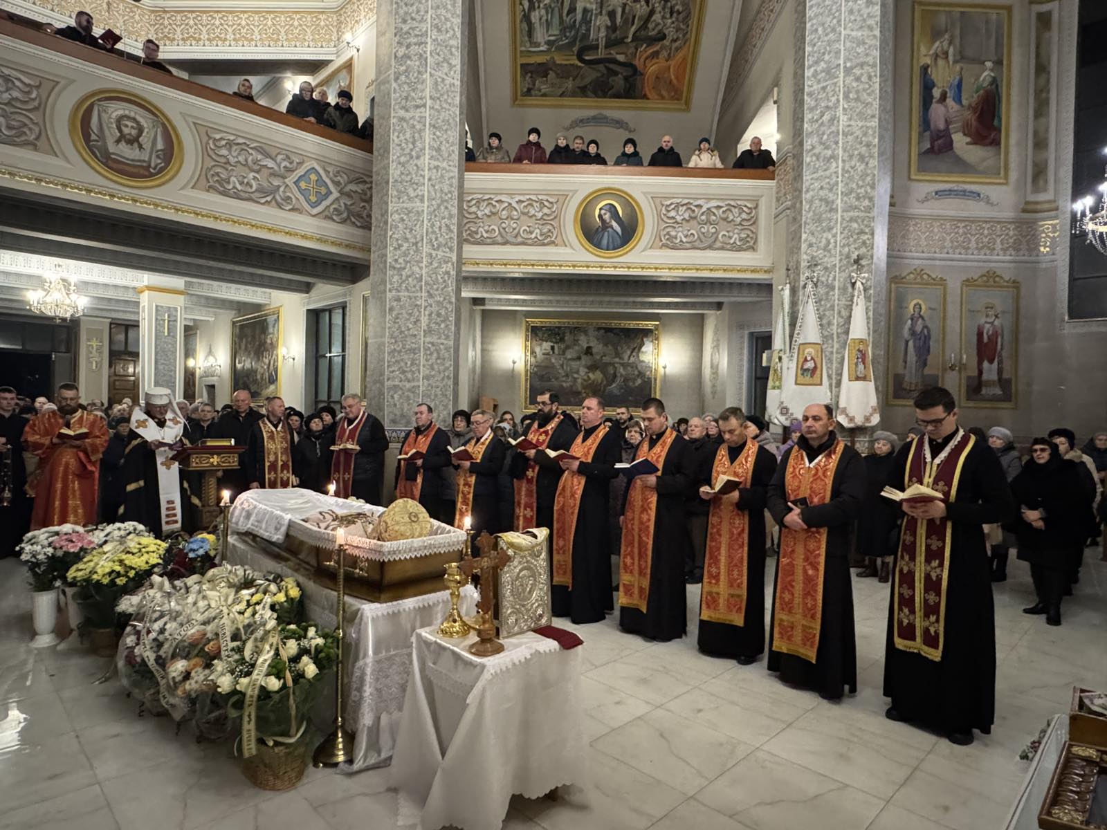 Митрополит Володимир очолив священничий парастас за о. Богданом Демківим Митрополит Володимир очолив священничий парастас за о. Богданом Демківим