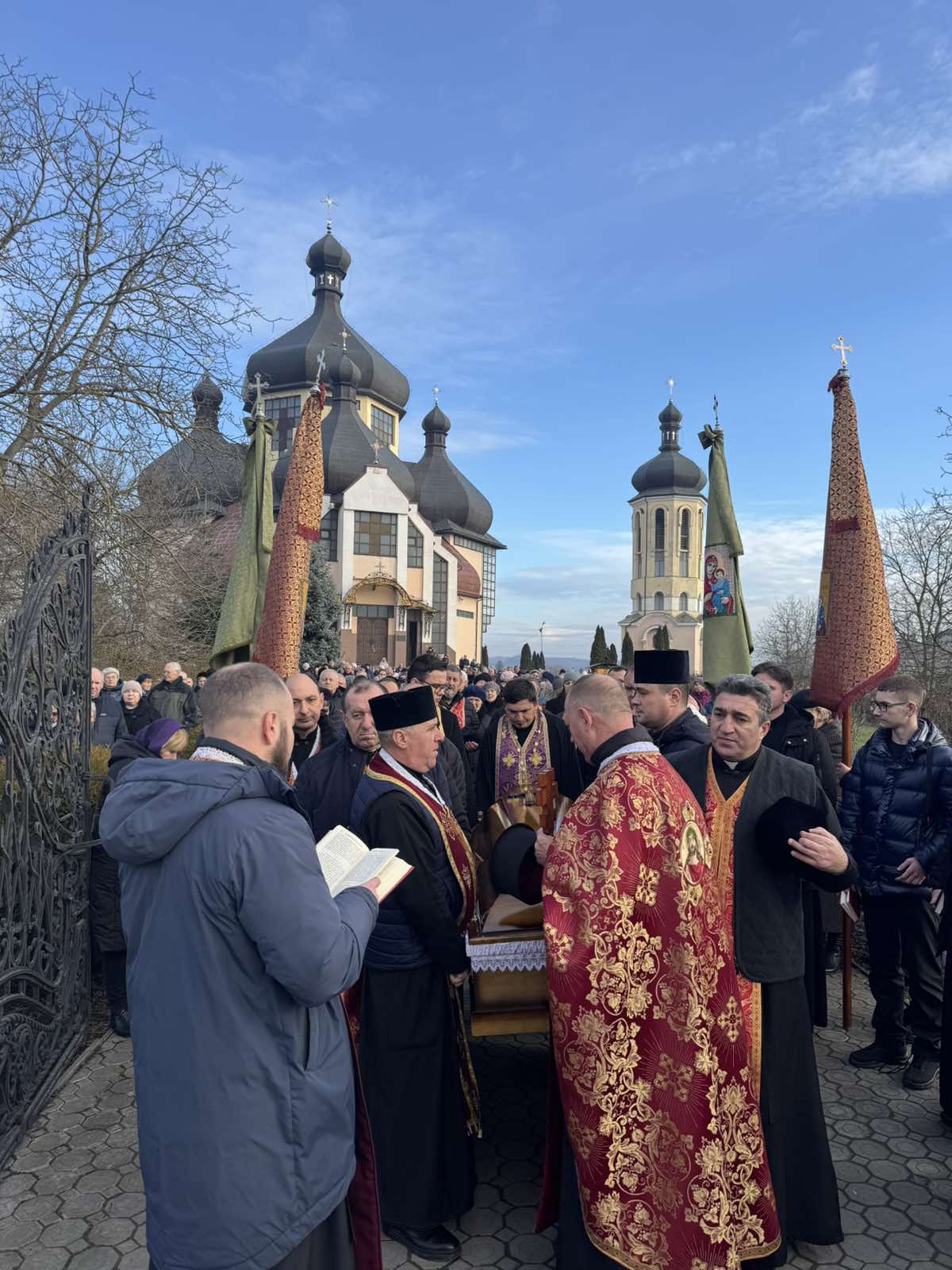 Відбувся Чин священничого похорону о. Богдана Демківа Відбувся Чин священничого похорону о. Богдана Демківа